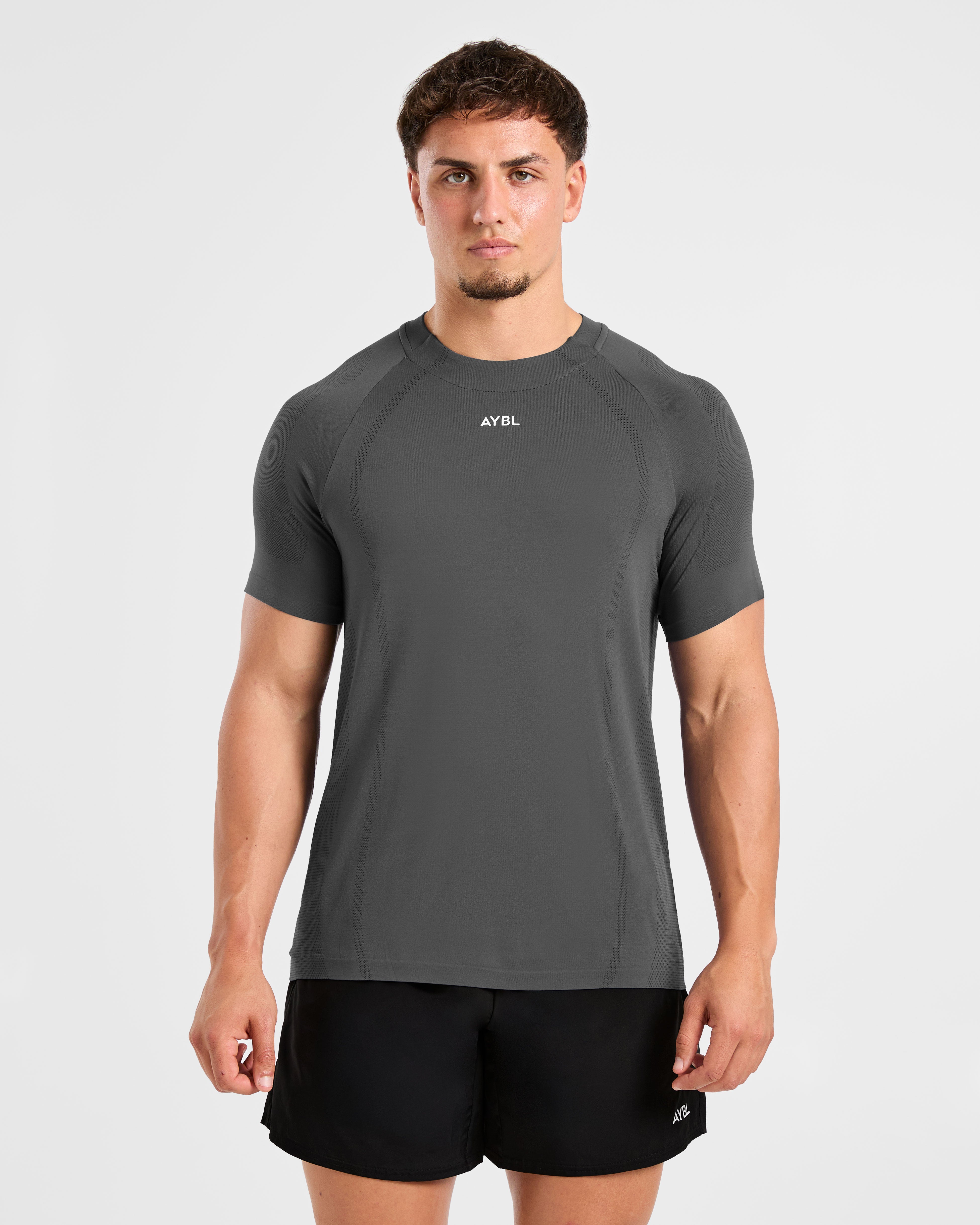 Attain Seamless T Shirt - Storm Grey