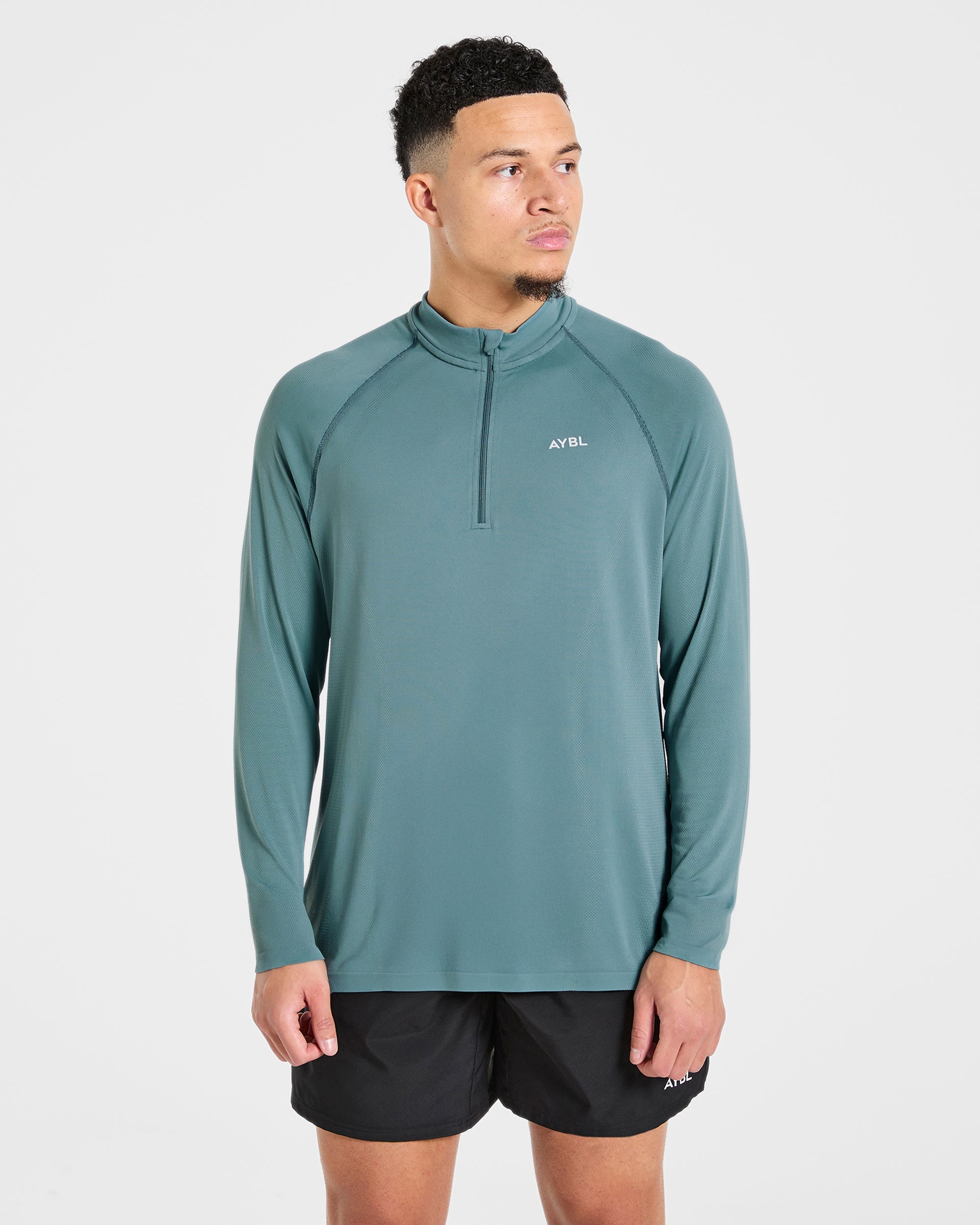Attain Seamless 1/2 Zip Pullover - Titan Blue