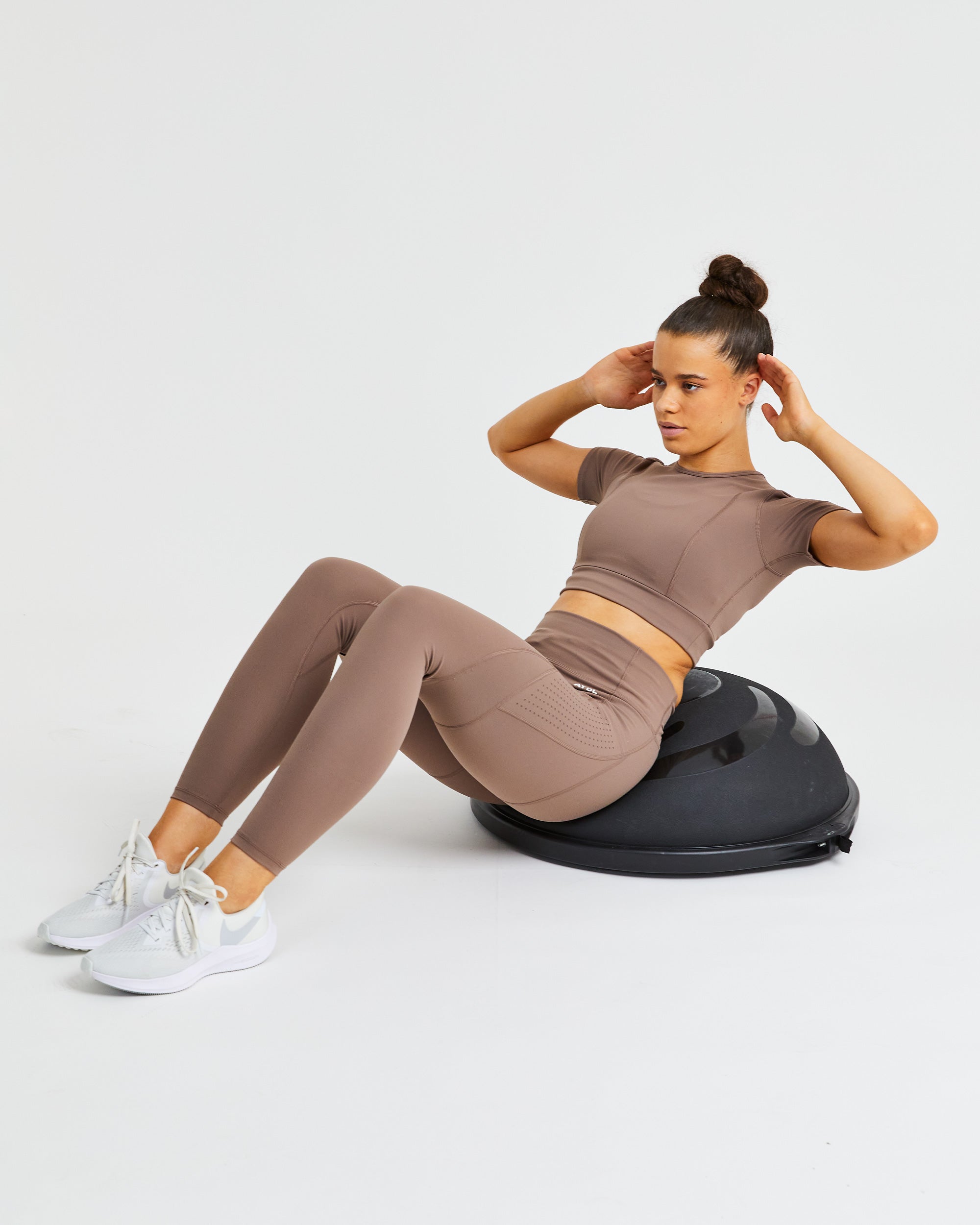 Pace Crop Top - Taupe Brown