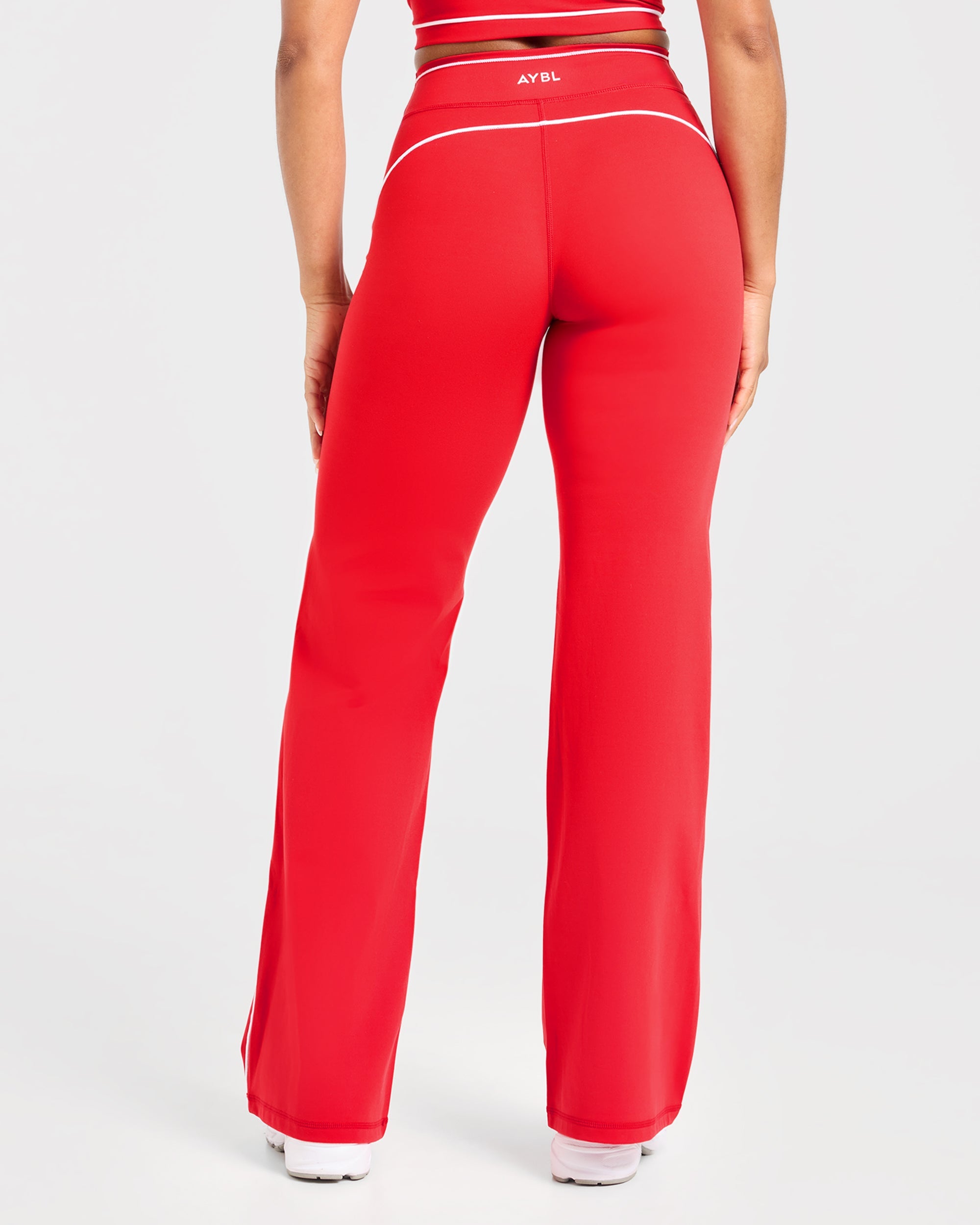 Form Flared Leggings - Red