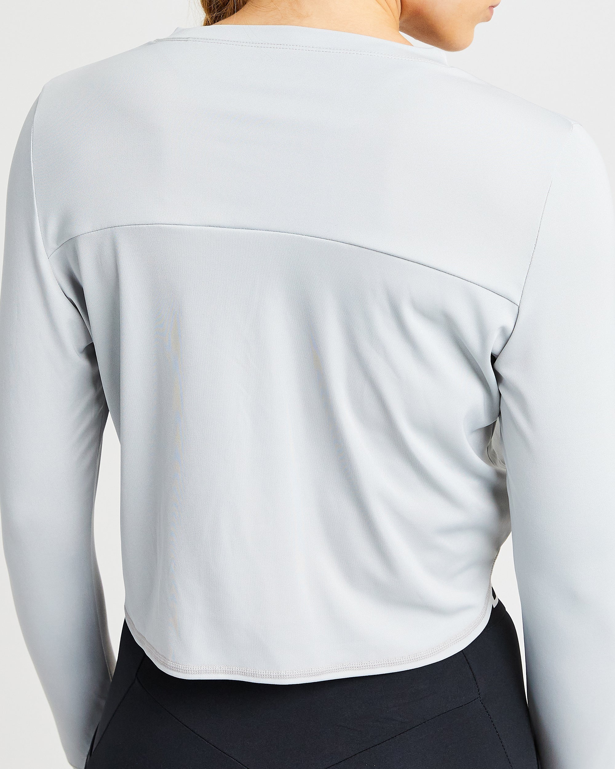 Define Long Sleeve Crop T - Grey