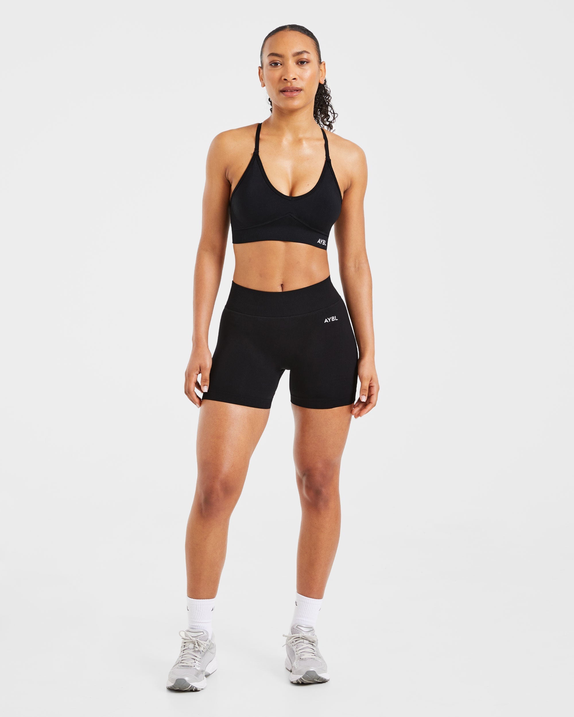 Adapt Seamless Shorts | 4.5" - Black