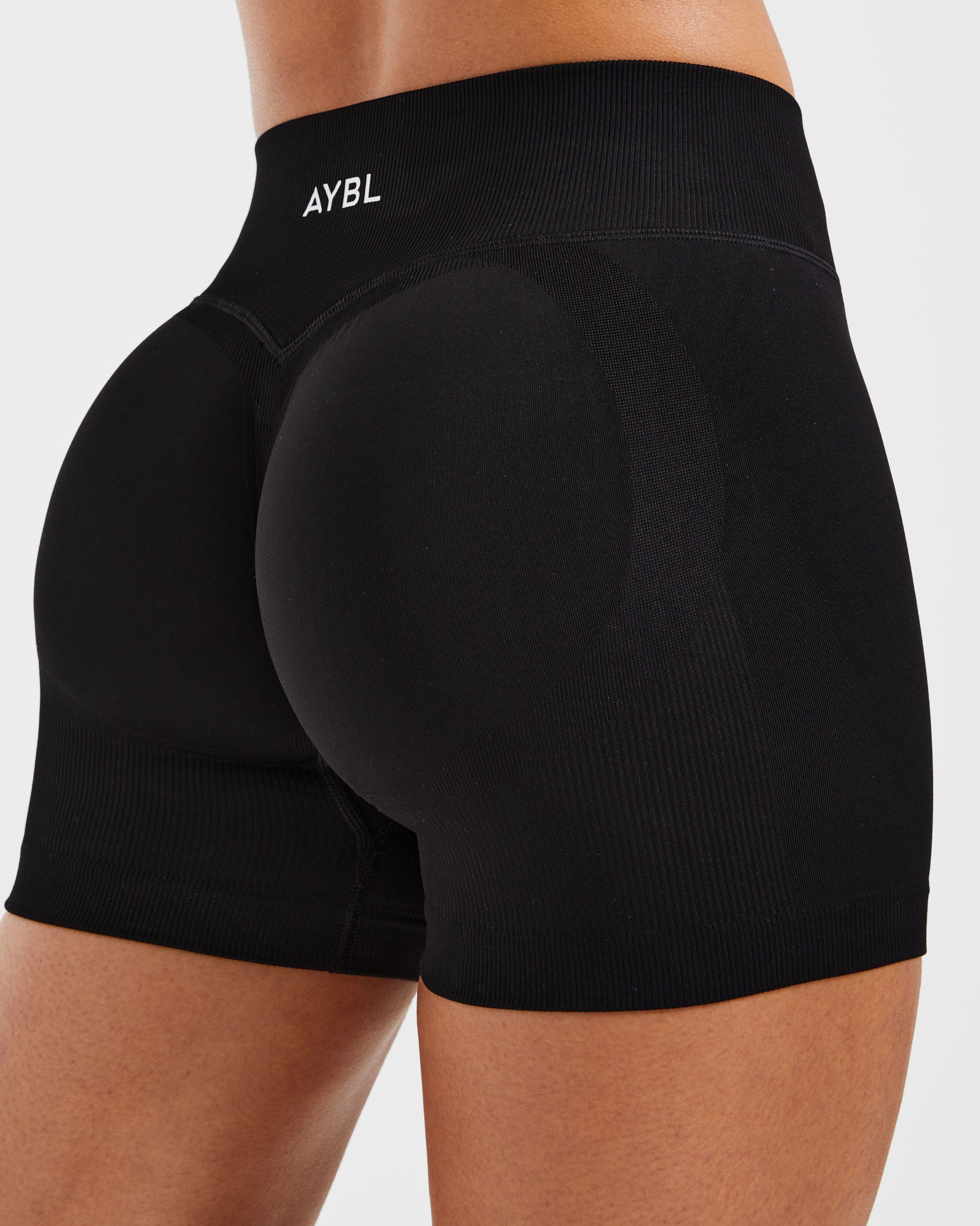 Adapt Seamless Shorts | 4.5" - Black
