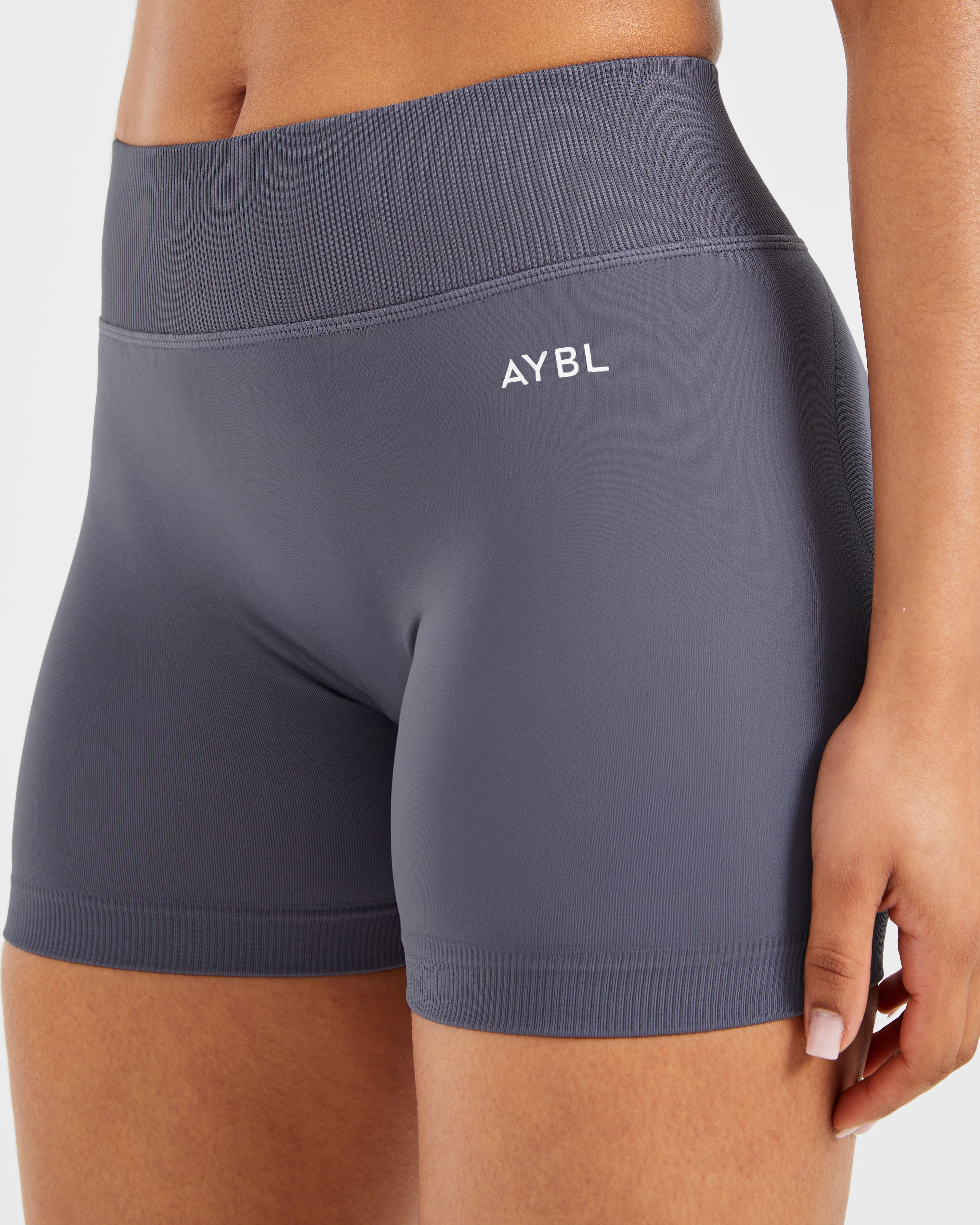 Adapt Seamless Shorts | 4.5" - Slate