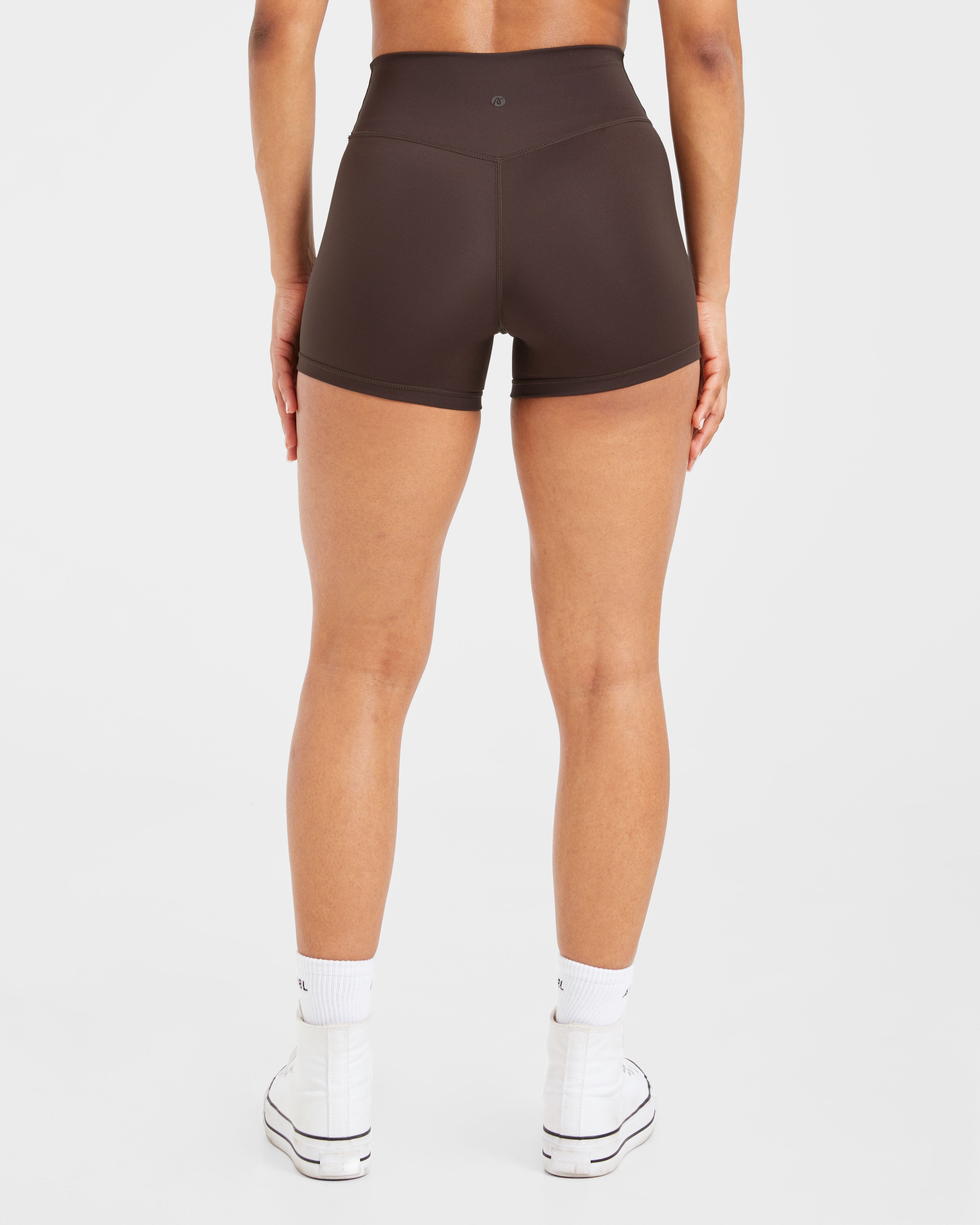 Staple Shorts - Coffee Brown