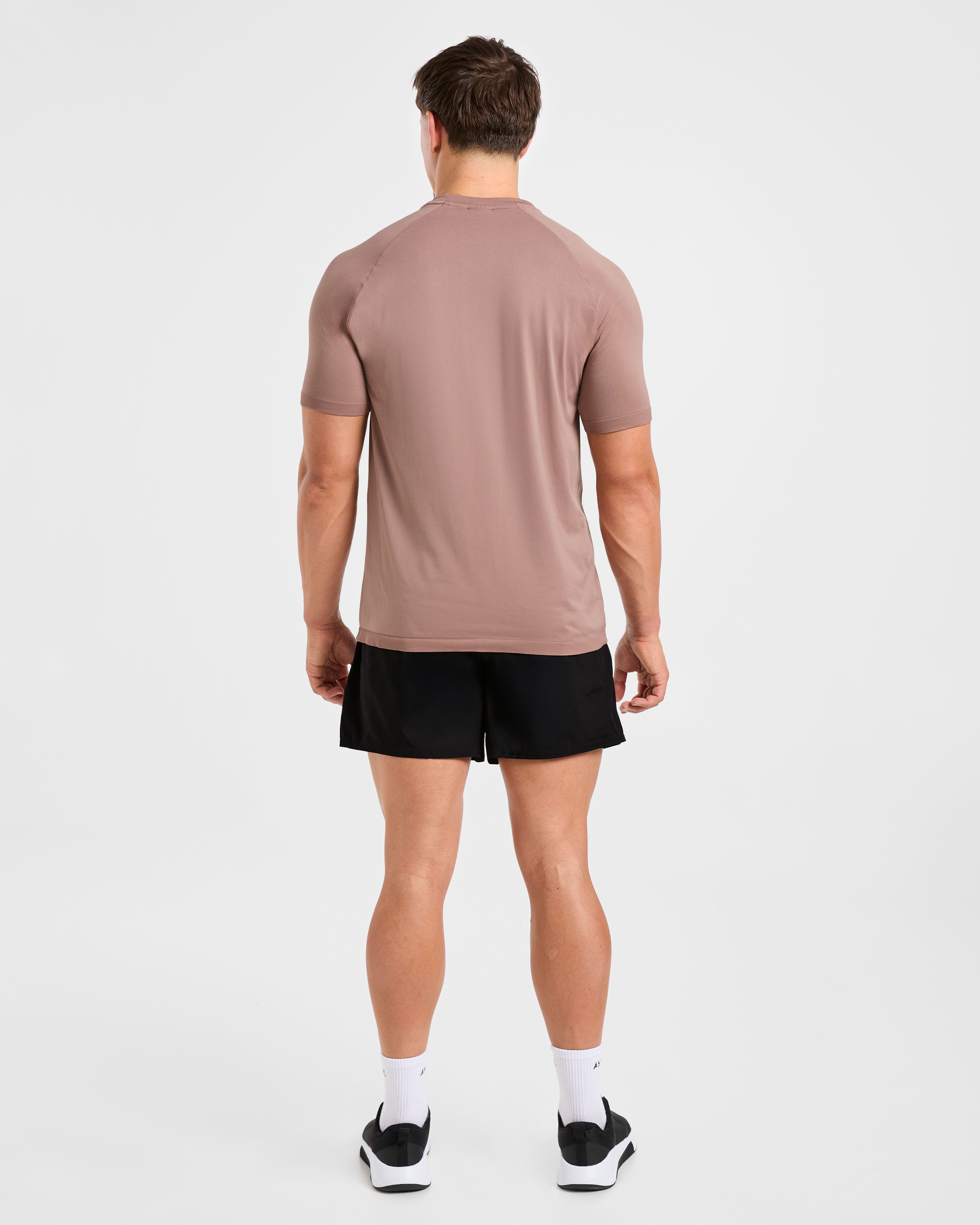 Ascend Seamless T Shirt - Fawn