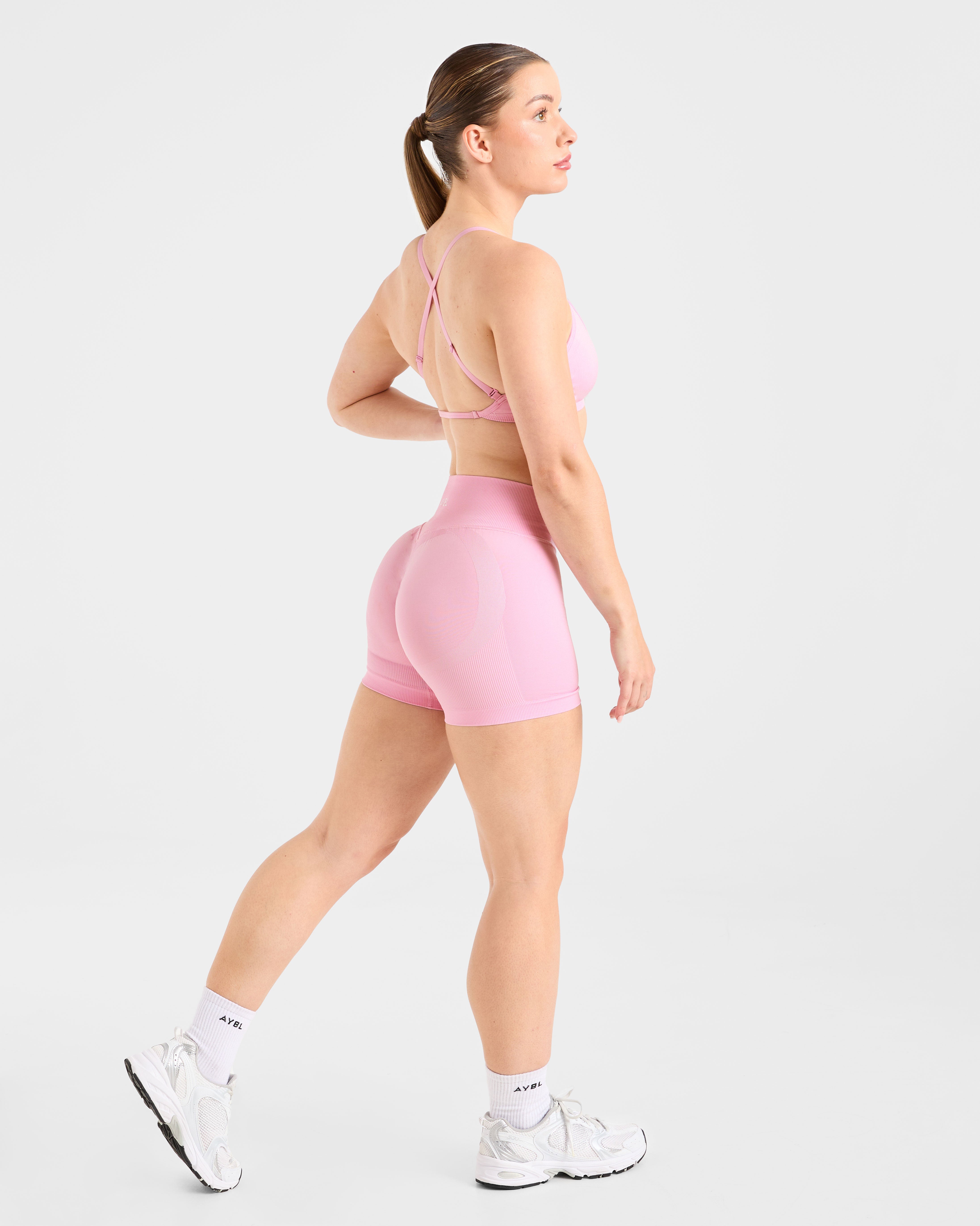 Adapt Seamless Strappy Sports Bra - Spring Pink