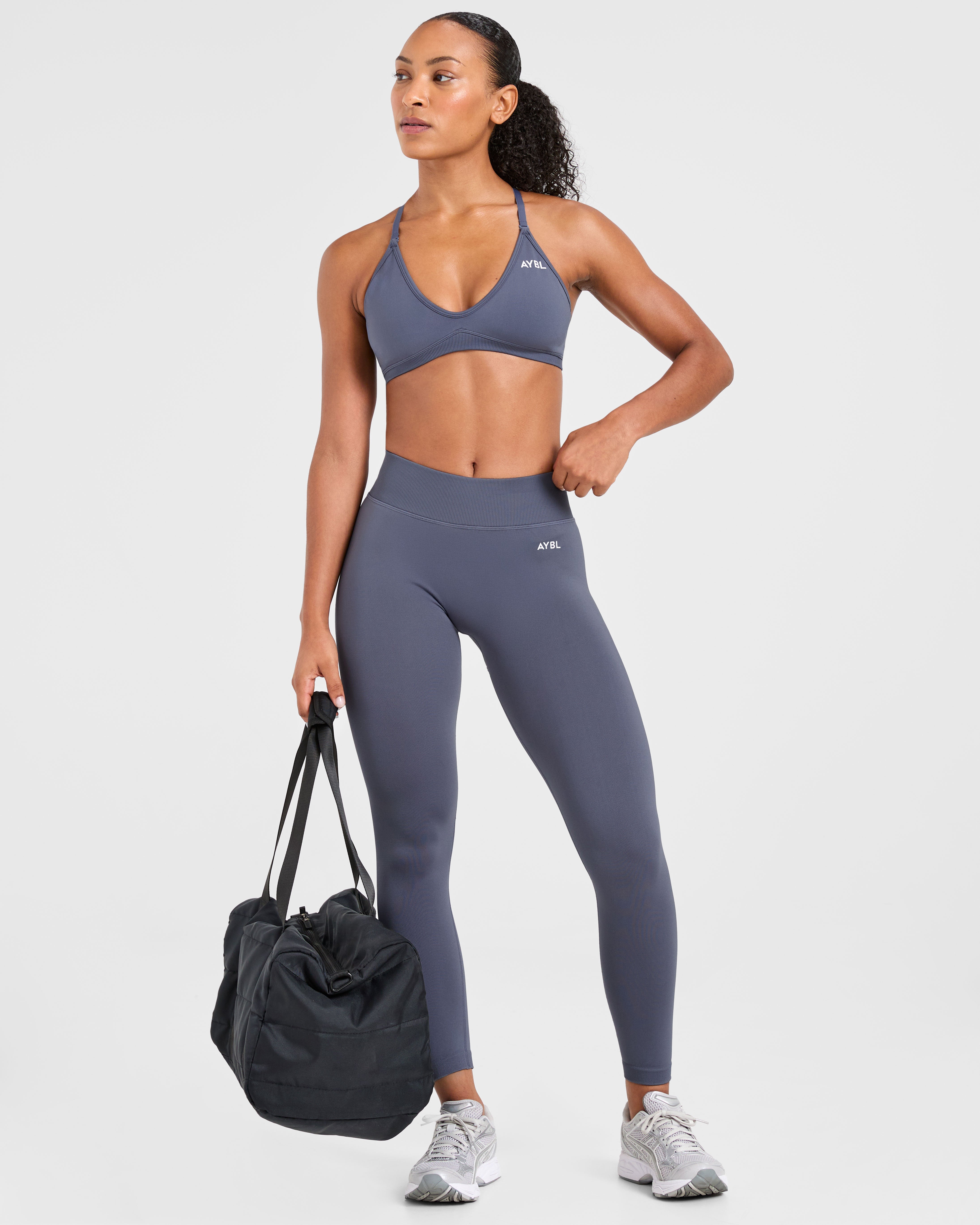 Adapt Seamless Strappy Sports Bra - Slate