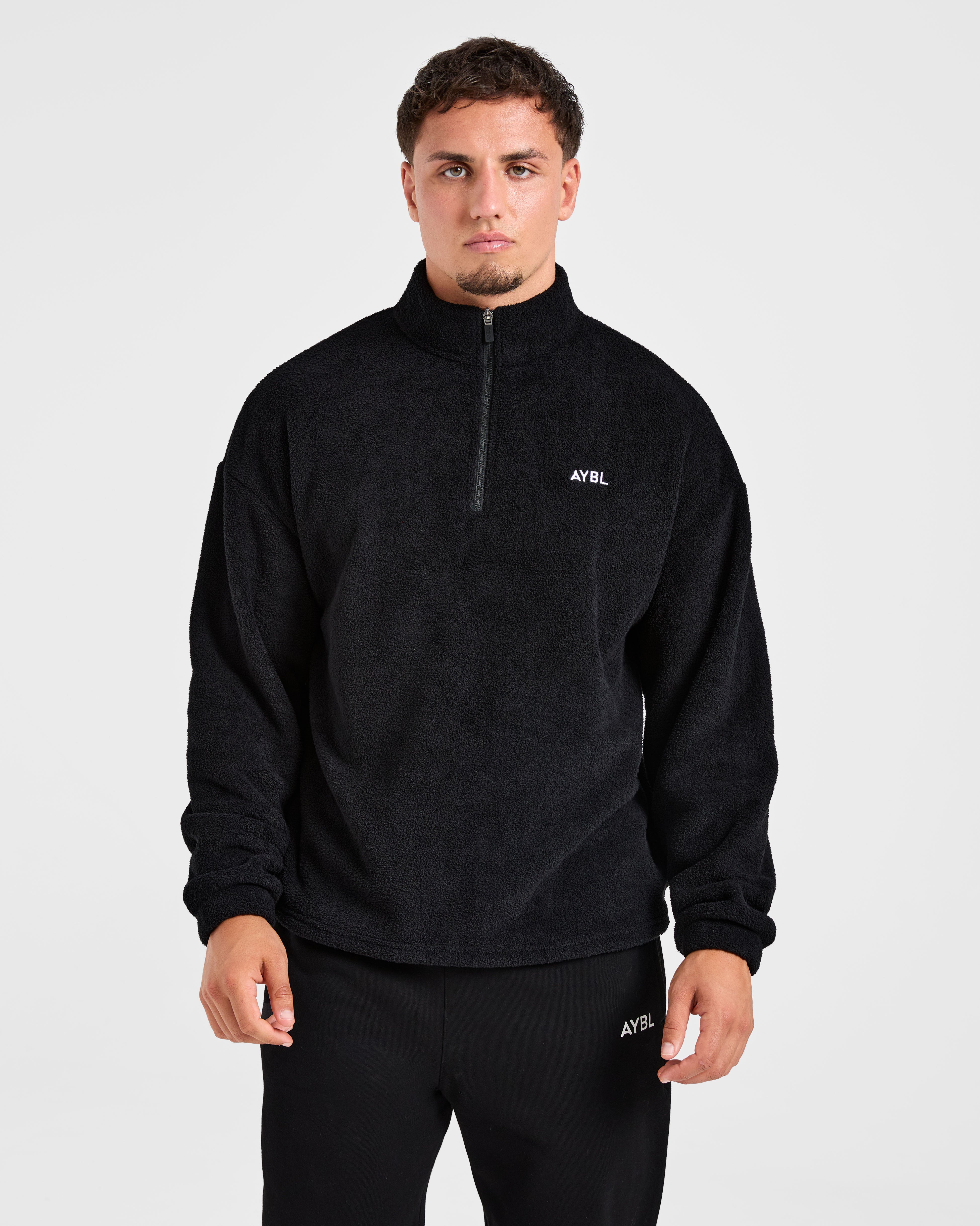 Essential 1/4 Zip Fleece  - Black