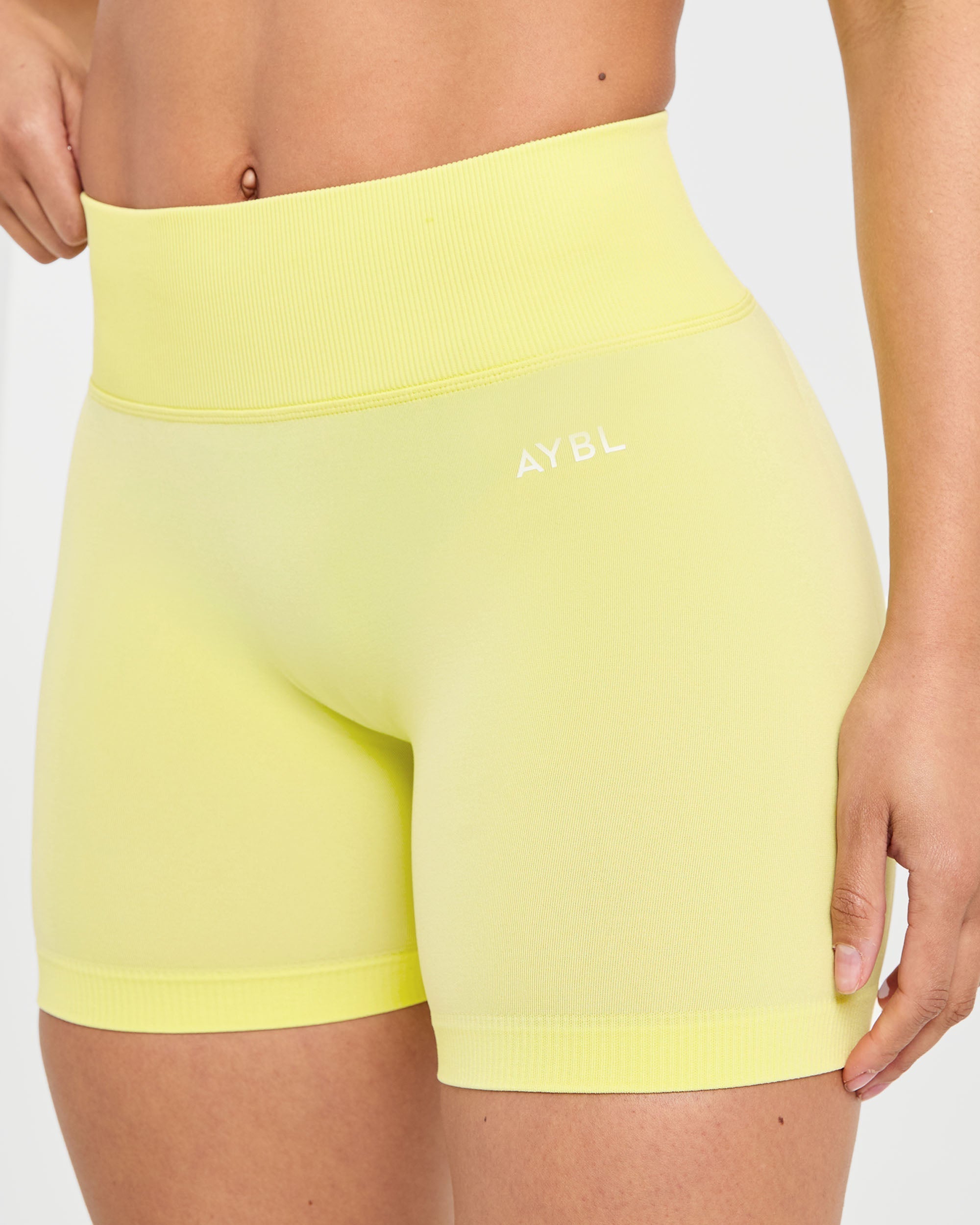 Adapt Seamless Shorts - Spring Yellow