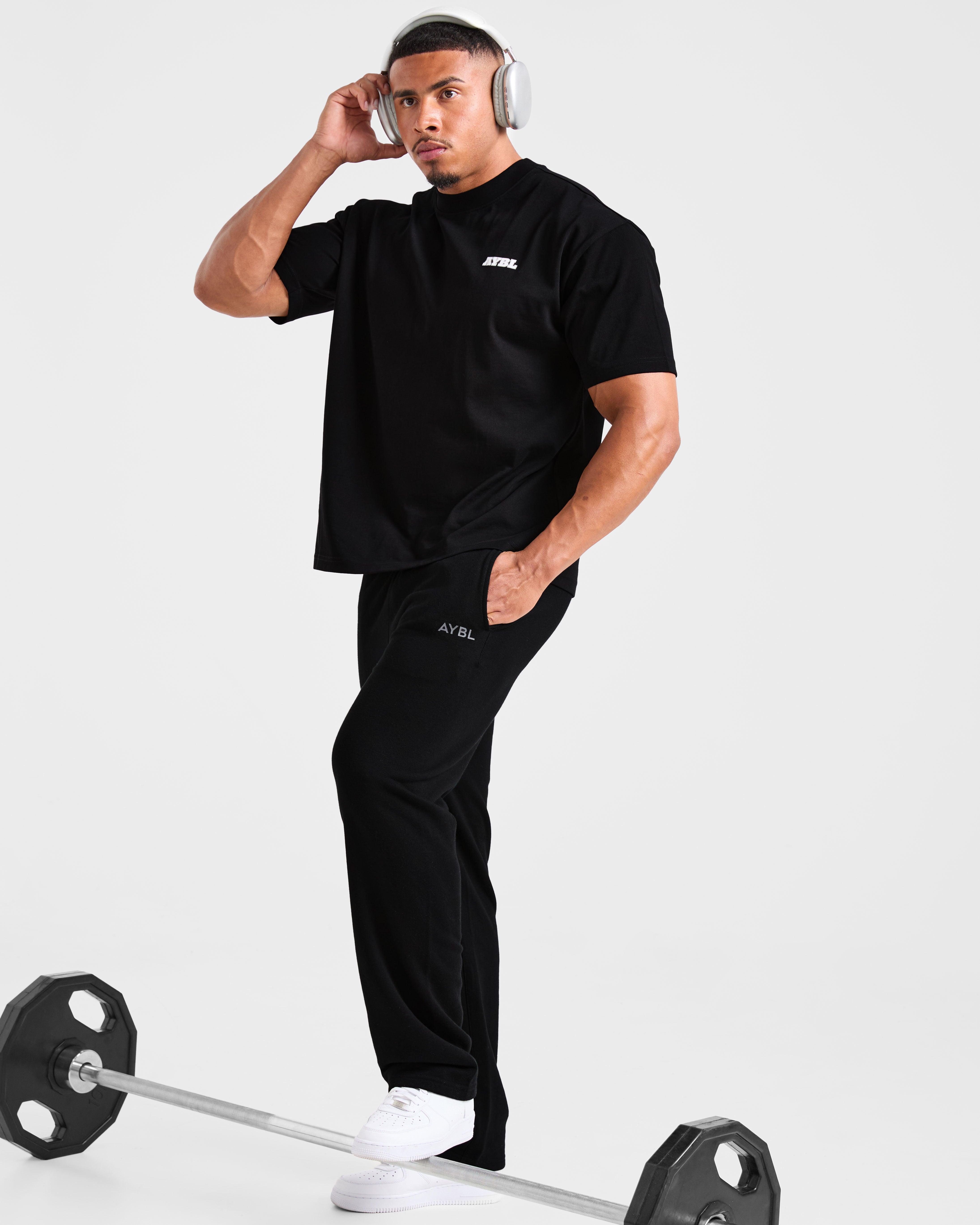 Global Oversized T Shirt - Black/Red