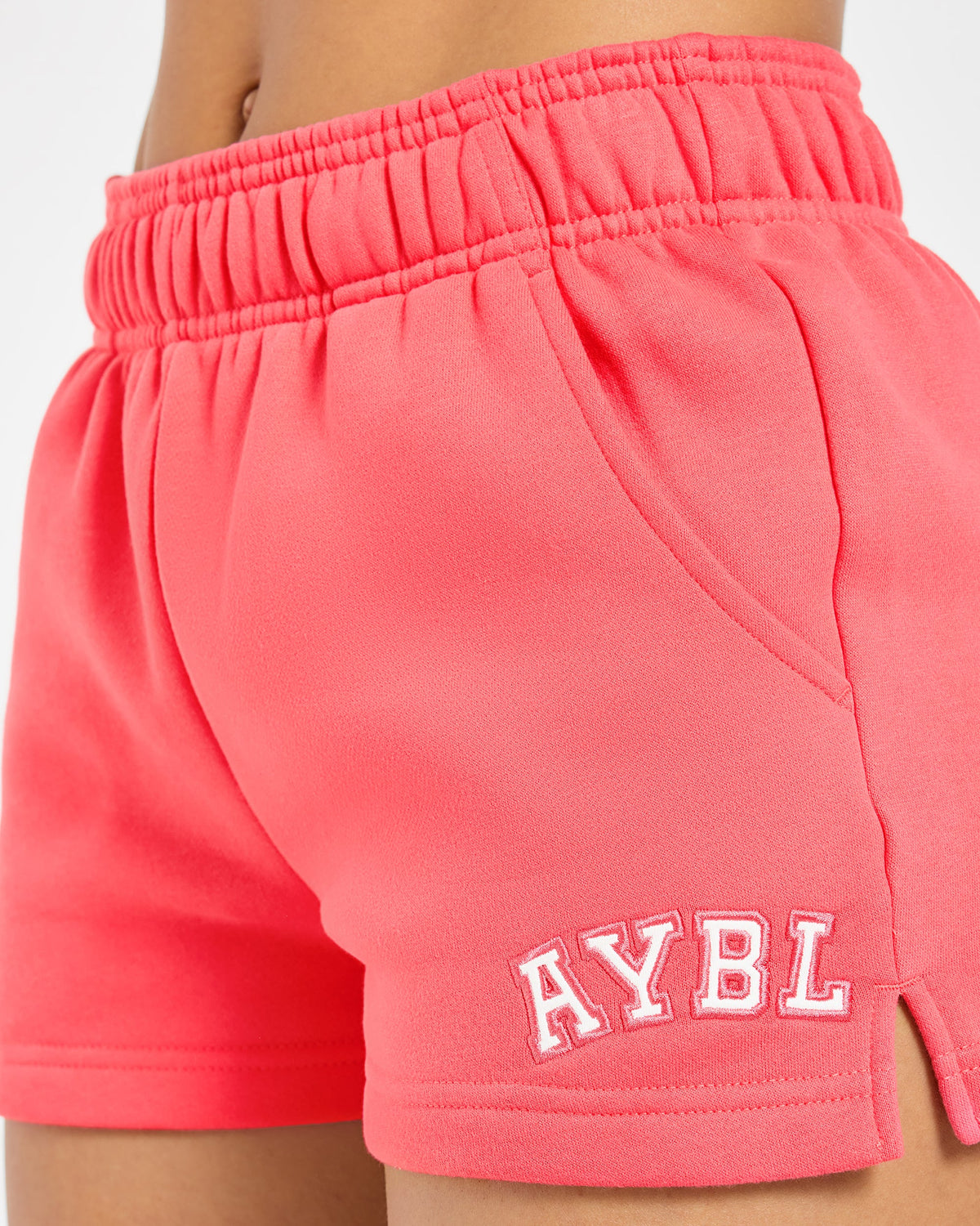 Varsity 2.0 Oversized Shorts - Summer Coral