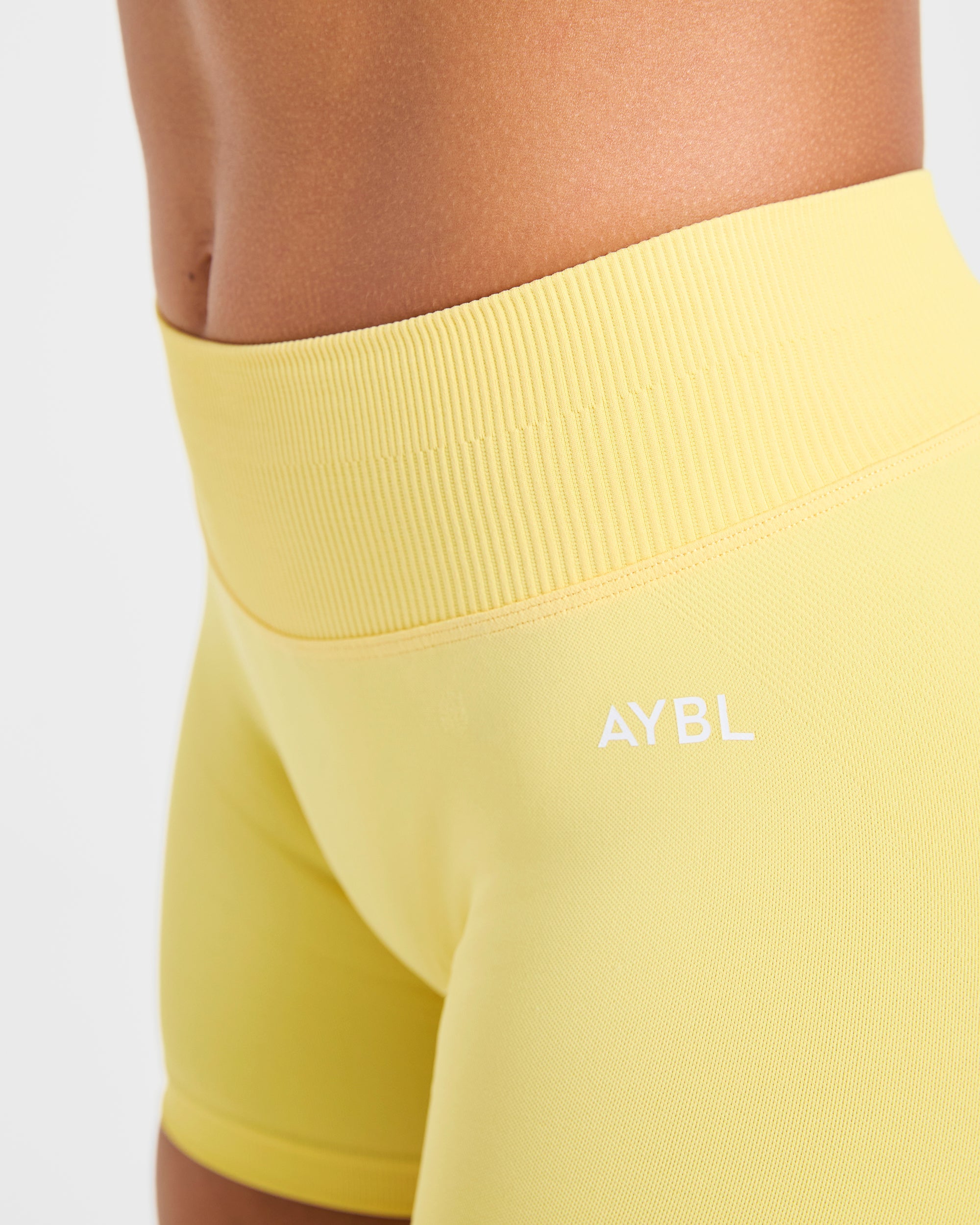 Enhance Seamless Shorts | 3.5"- Bright Yellow