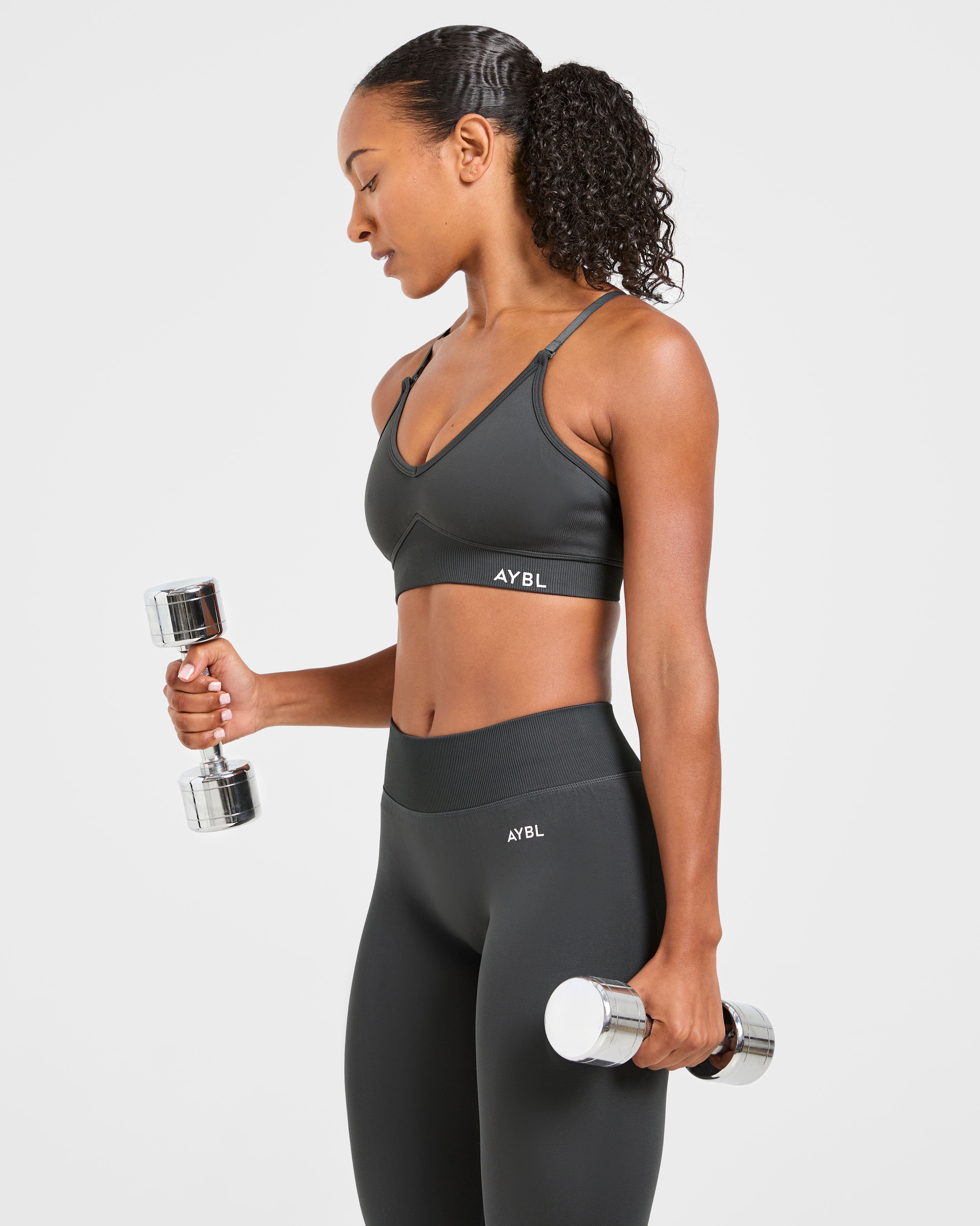 Adapt Seamless Sports Bra - Dark Charcoal