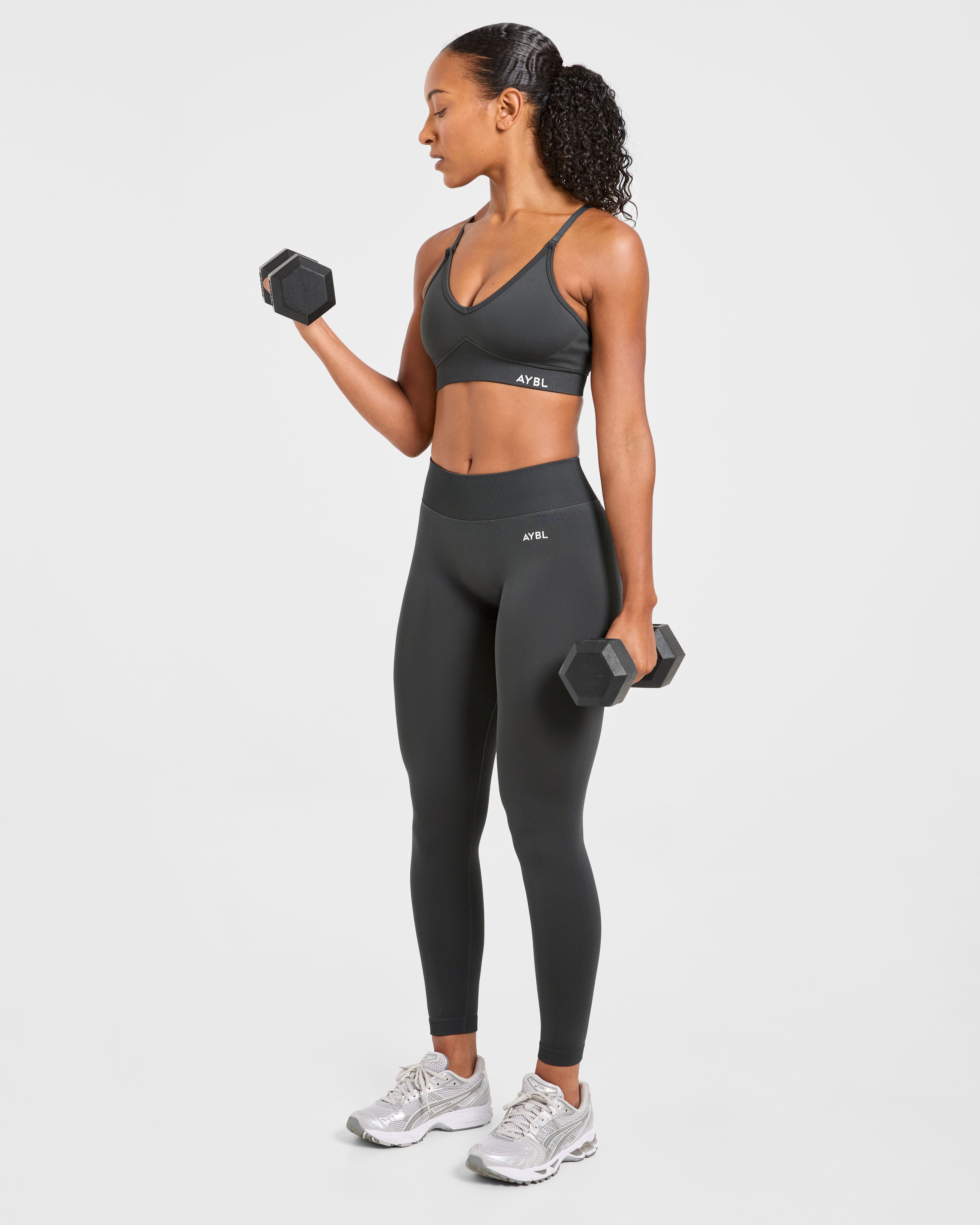 Adapt Seamless Sports Bra - Dark Charcoal