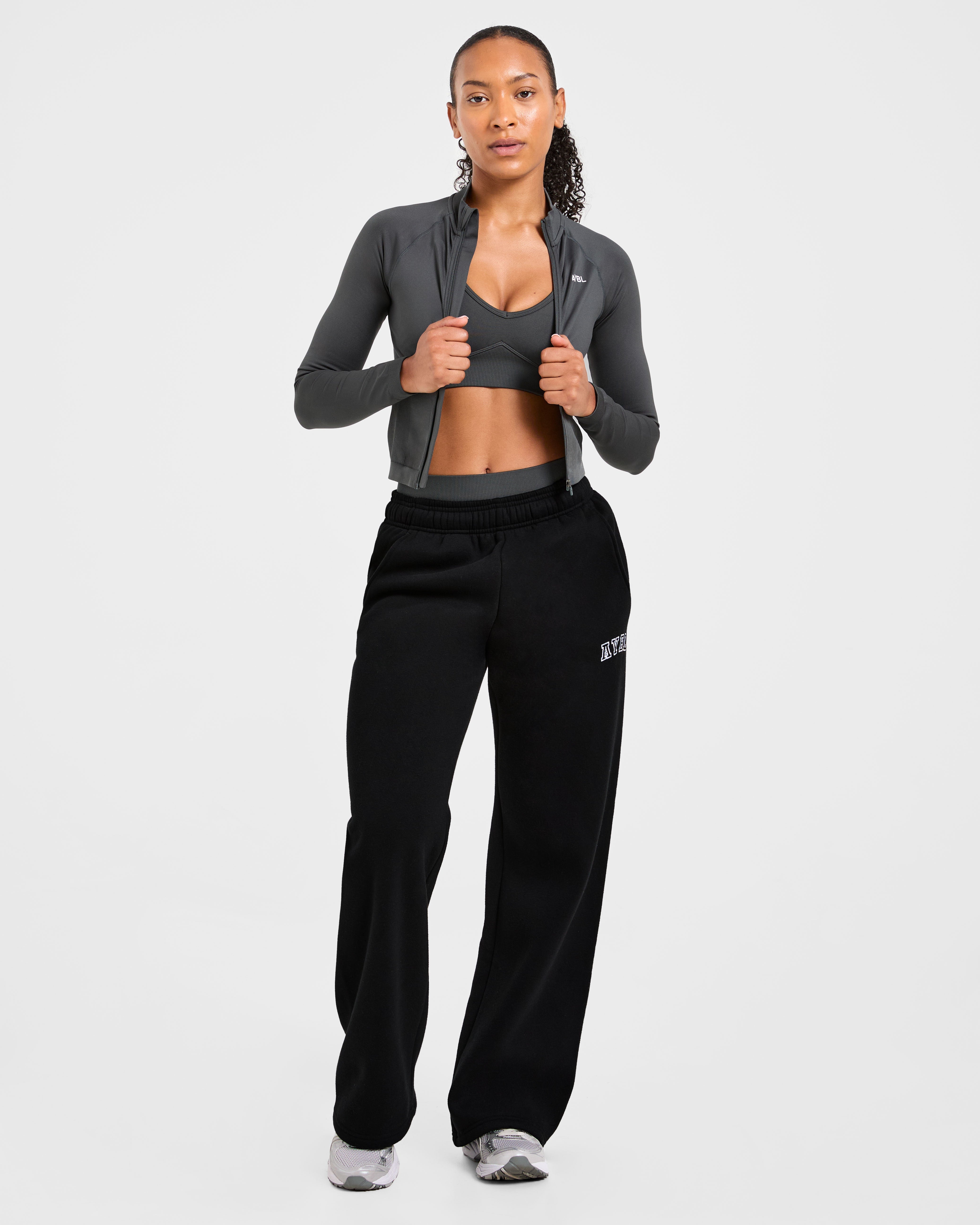 Adapt Seamless Jacket - Dark Charcoal