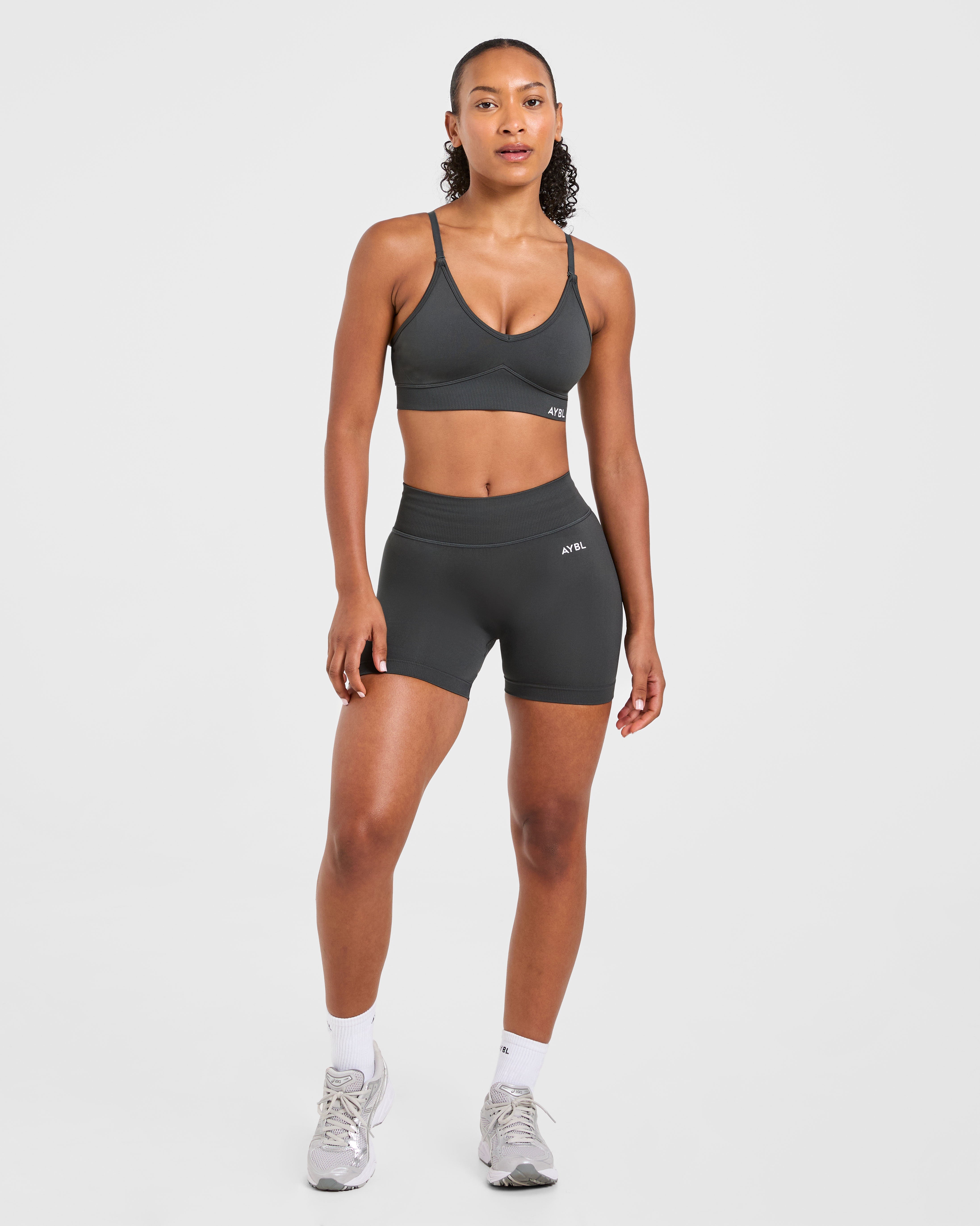 Adapt Seamless Shorts - Dark Charcoal