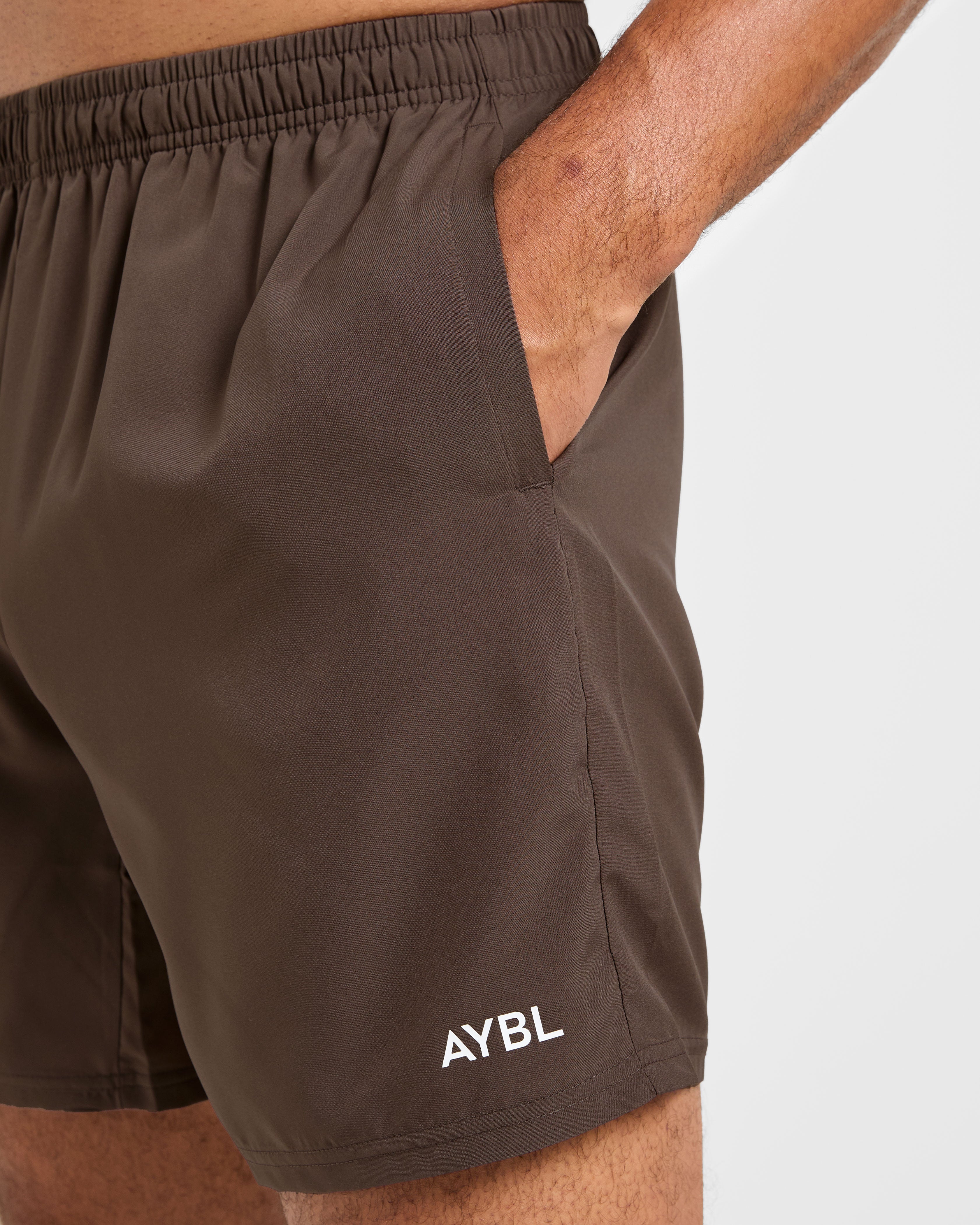 Core 7" Shorts - Deep Brown