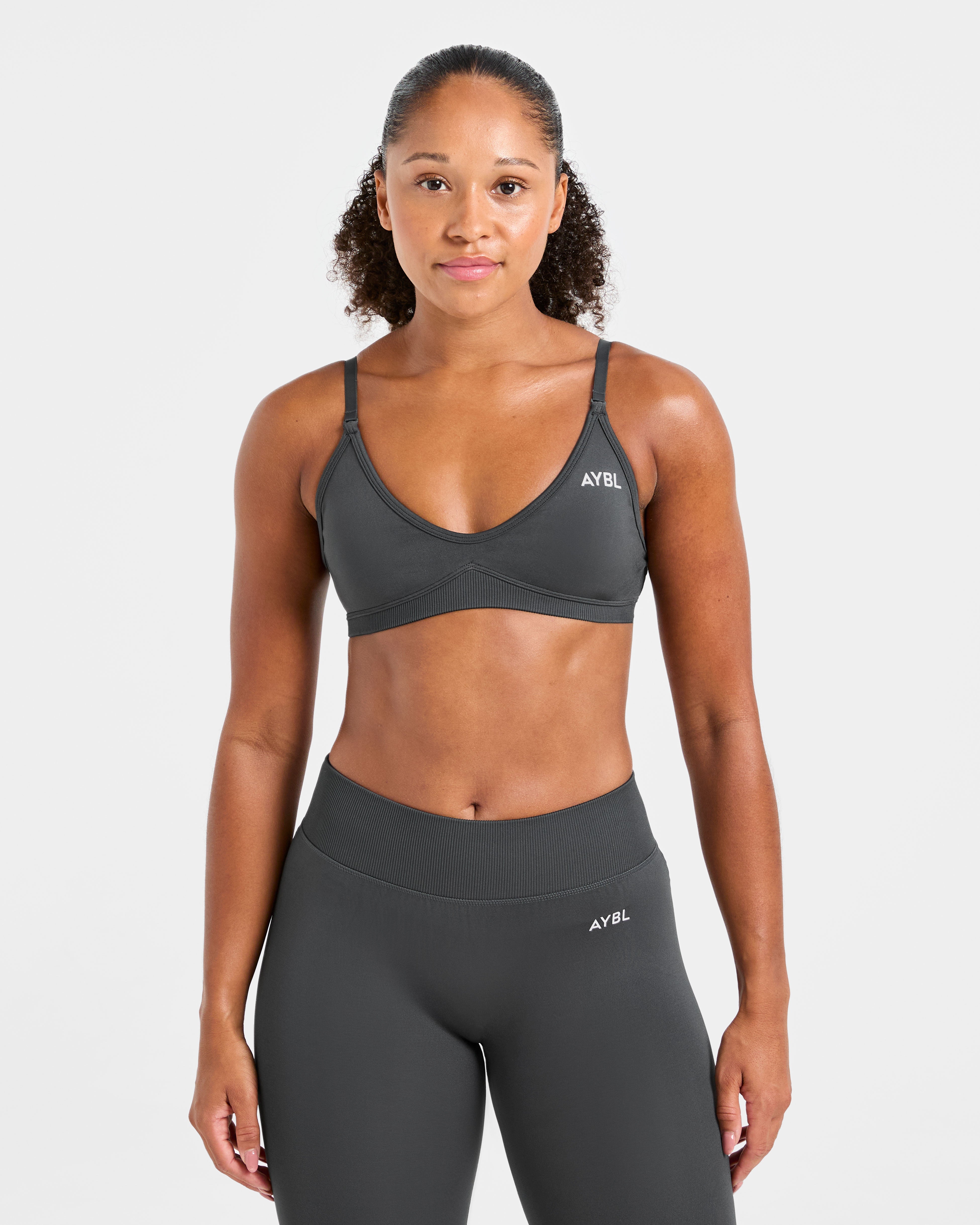 Adapt Seamless Strappy Sports Bra - Dark Charcoal