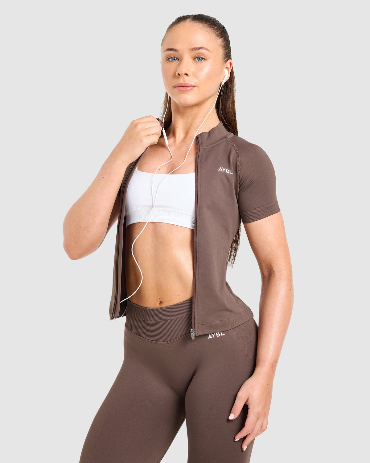 Enhance Seamless Short Sleeve Zip Up Jacket - Brown