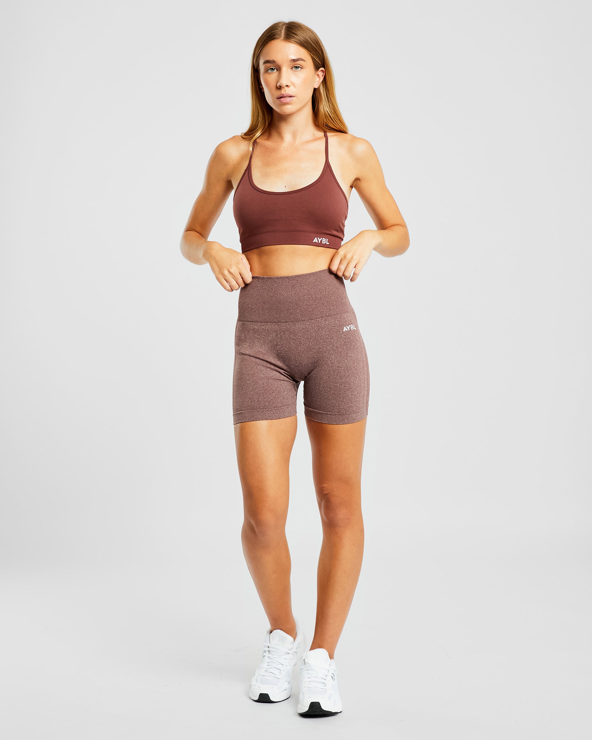 Essential Seamless V Neck Sports Bra - Cherry Brown