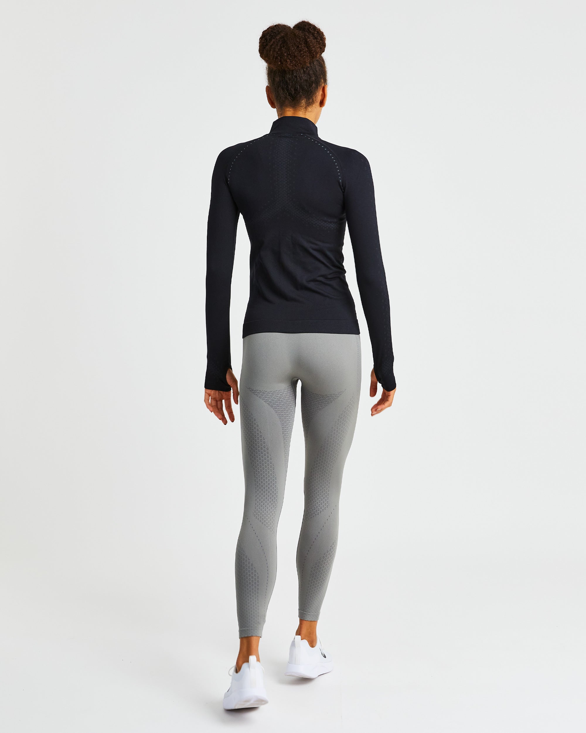 Ignite Seamless Zip Jacket - Midnight Black
