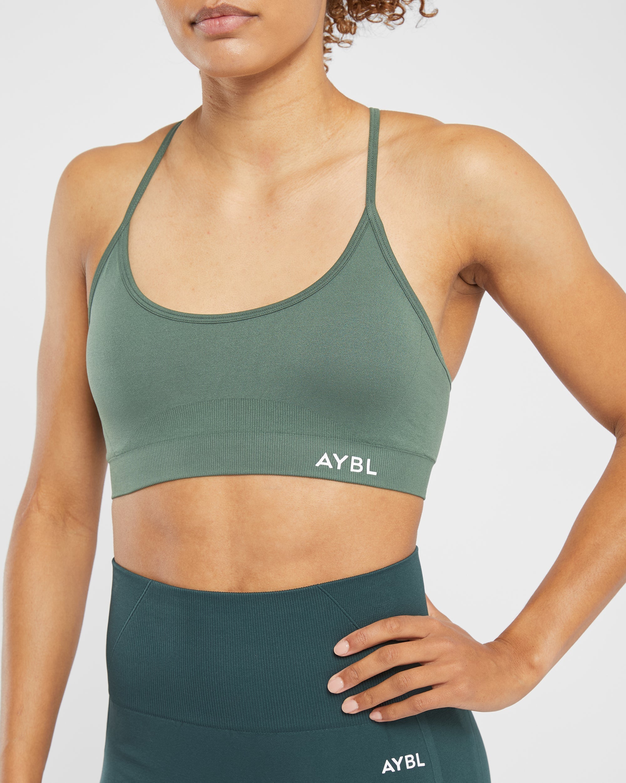 Essential Seamless V Neck Sports Bra - Elm Green