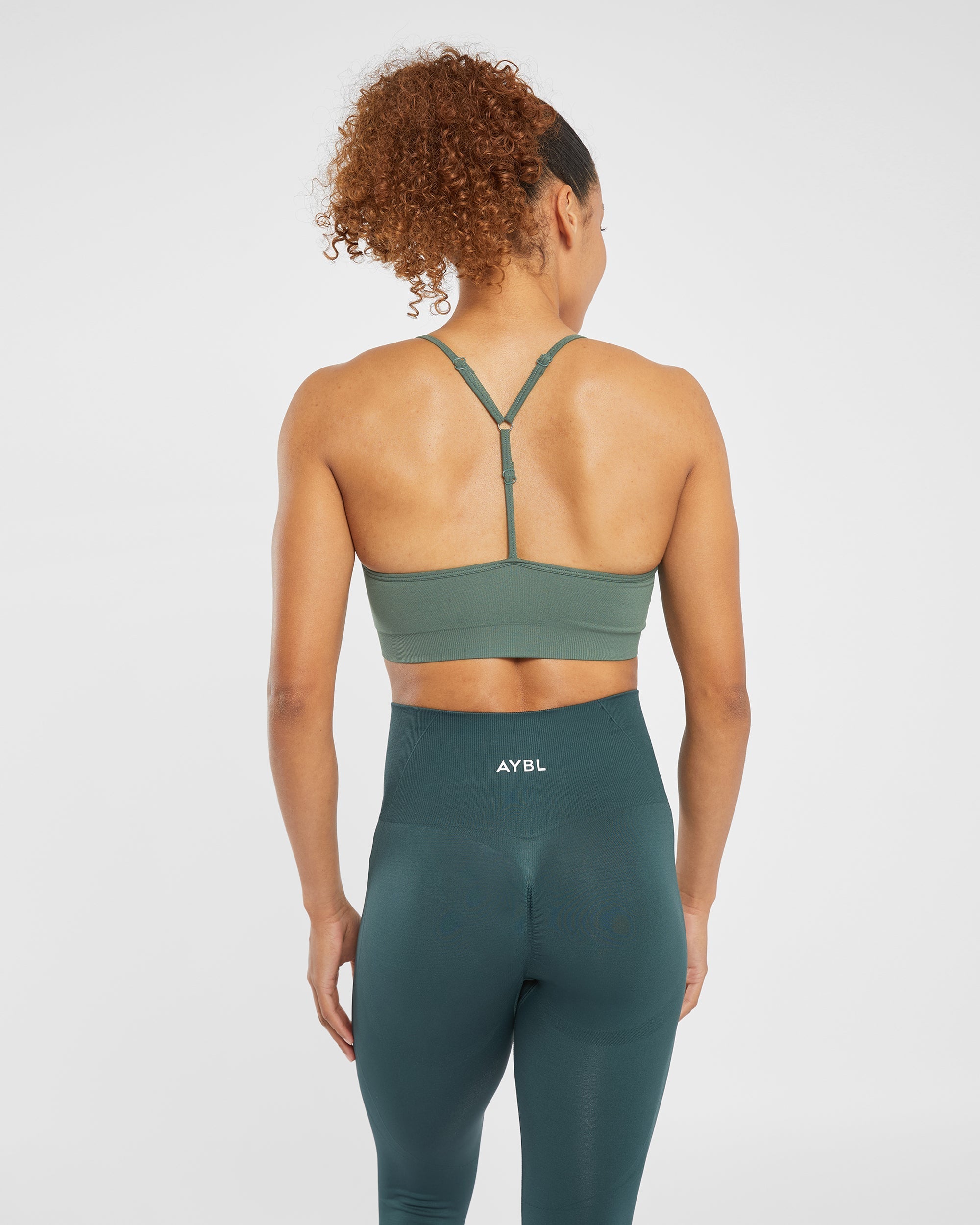 Essential Seamless V Neck Sports Bra - Elm Green