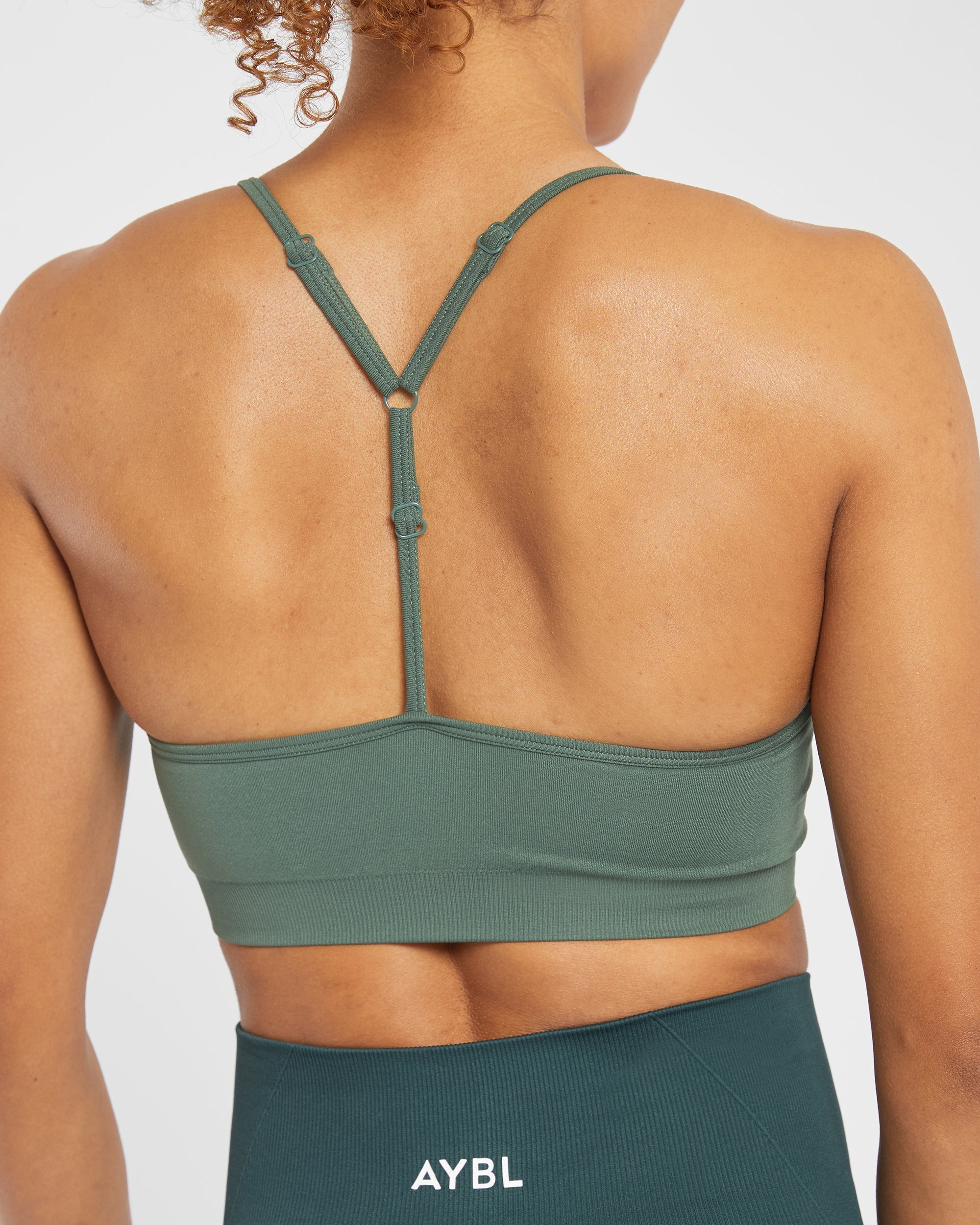 Essential Seamless V Neck Sports Bra - Elm Green