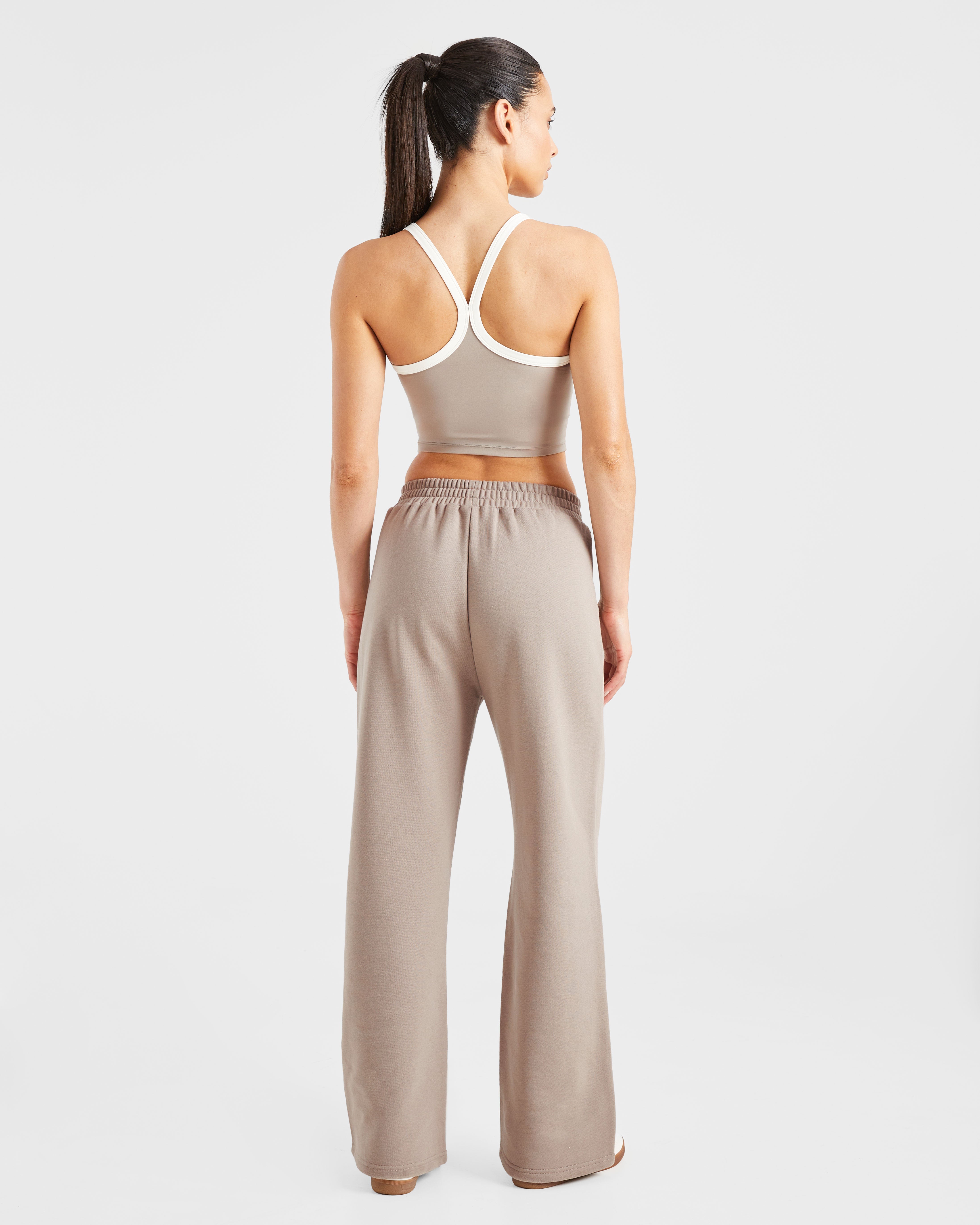 Courtside Straight Leg Joggers - Mocha