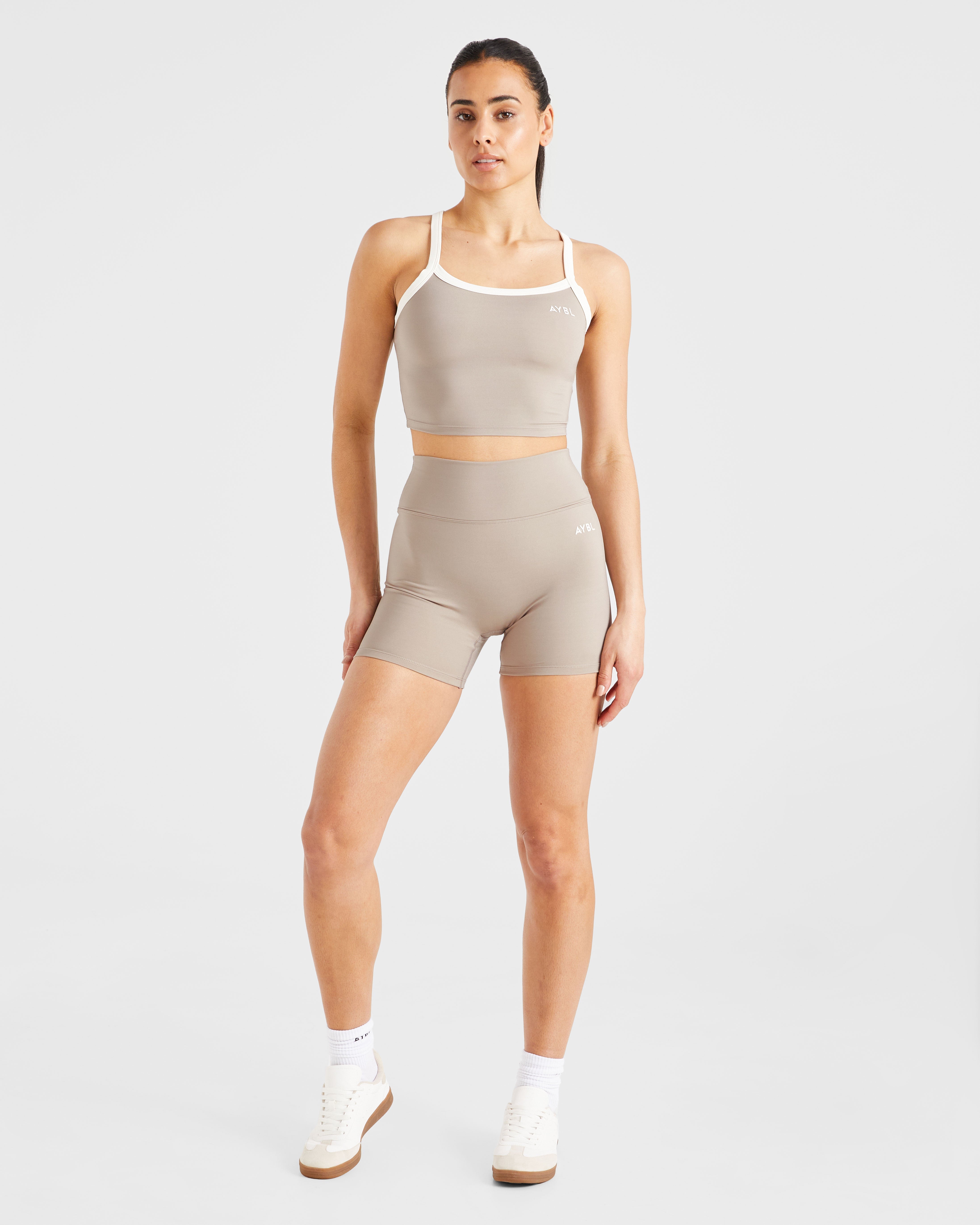 Courtside 5" Shorts - Mocha