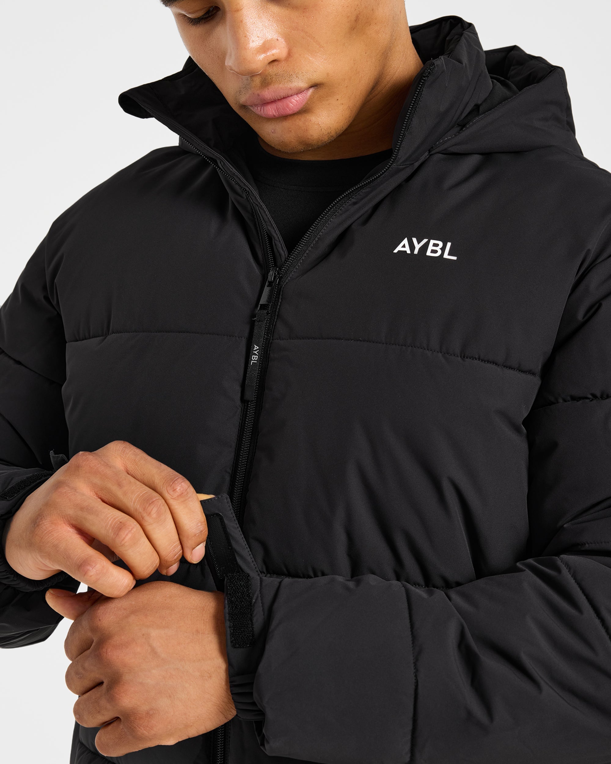 Classic Puffer Coat - Black