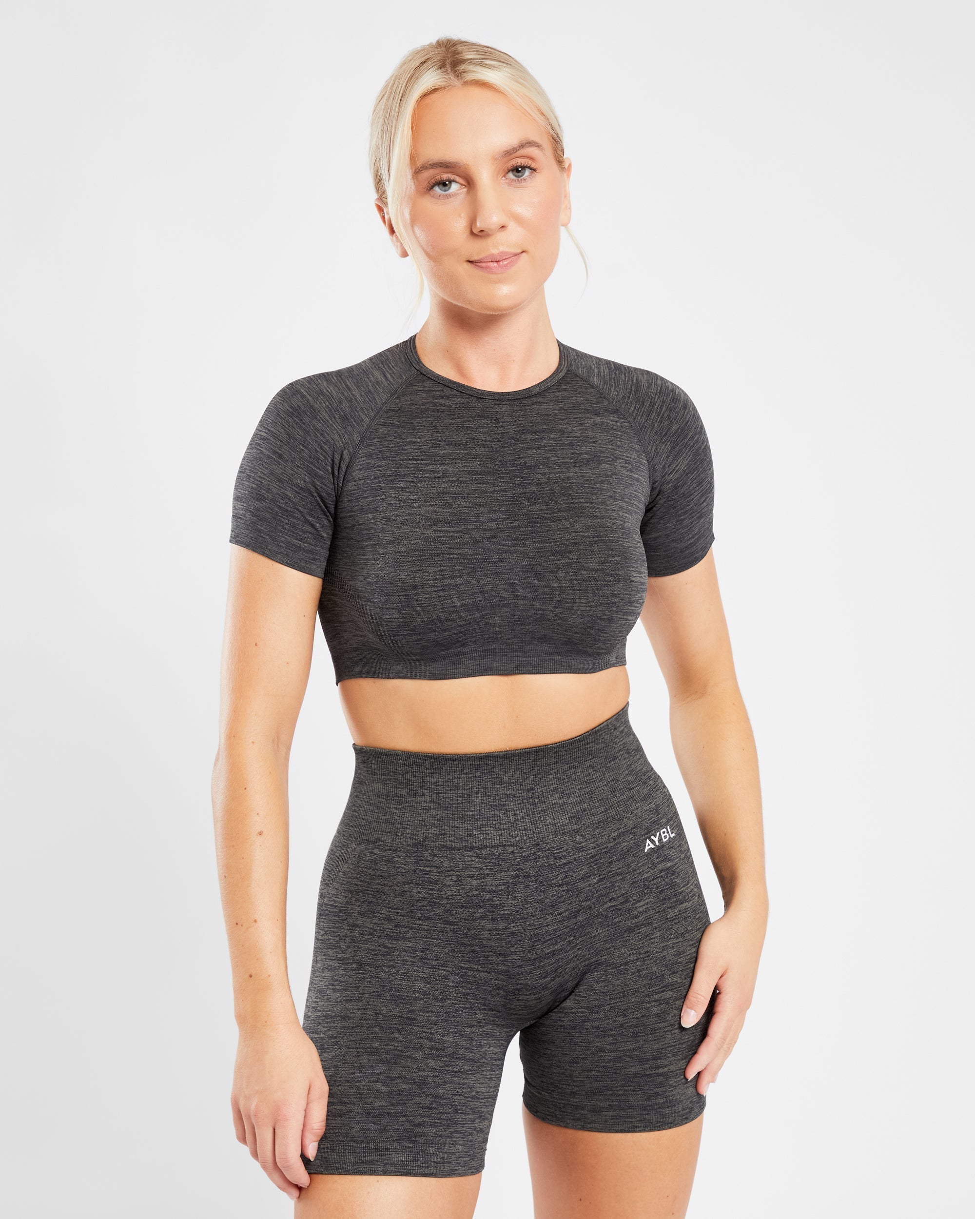 Revive Seamless Crop Top - Black Marl