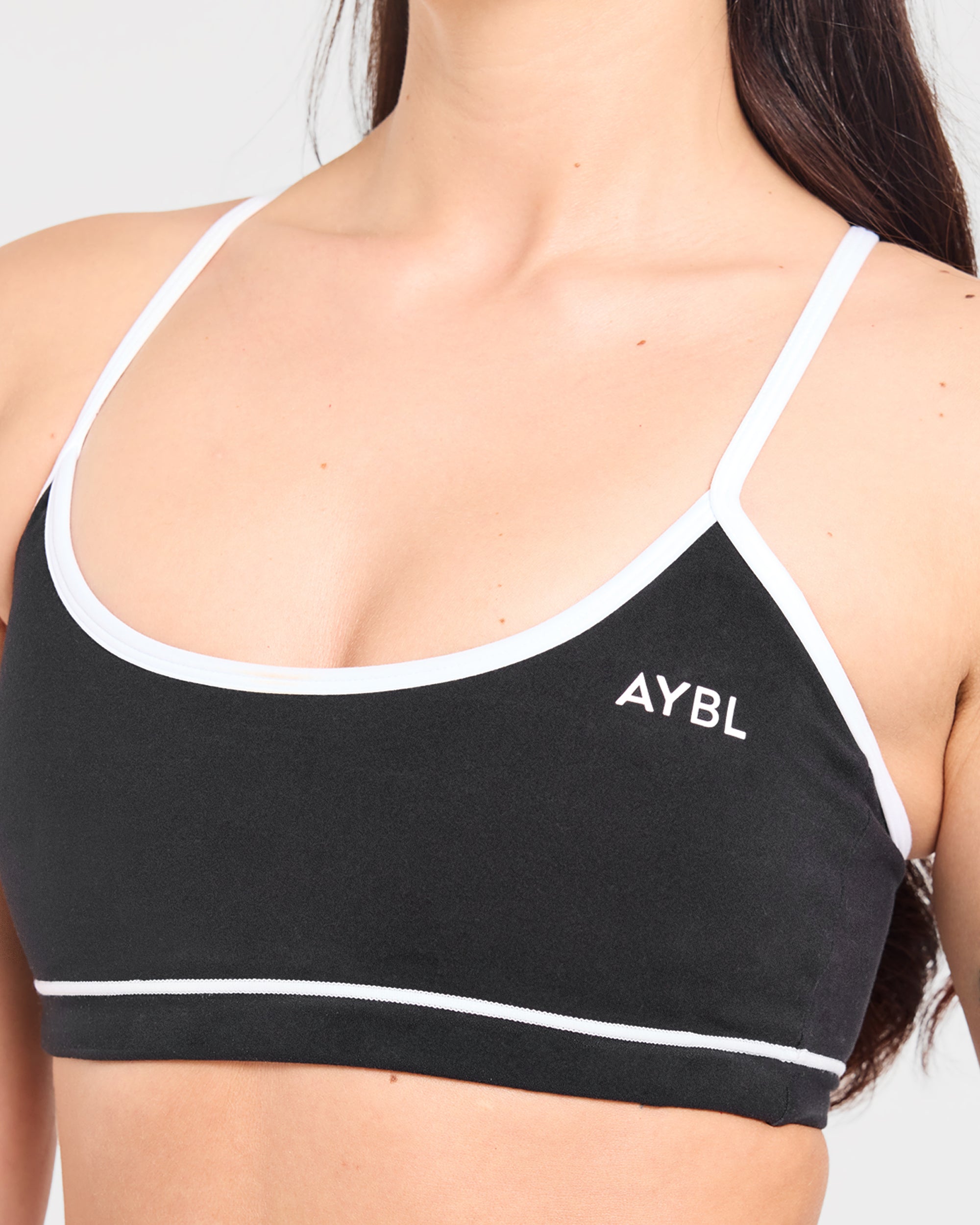 Form Sports Bra - Black