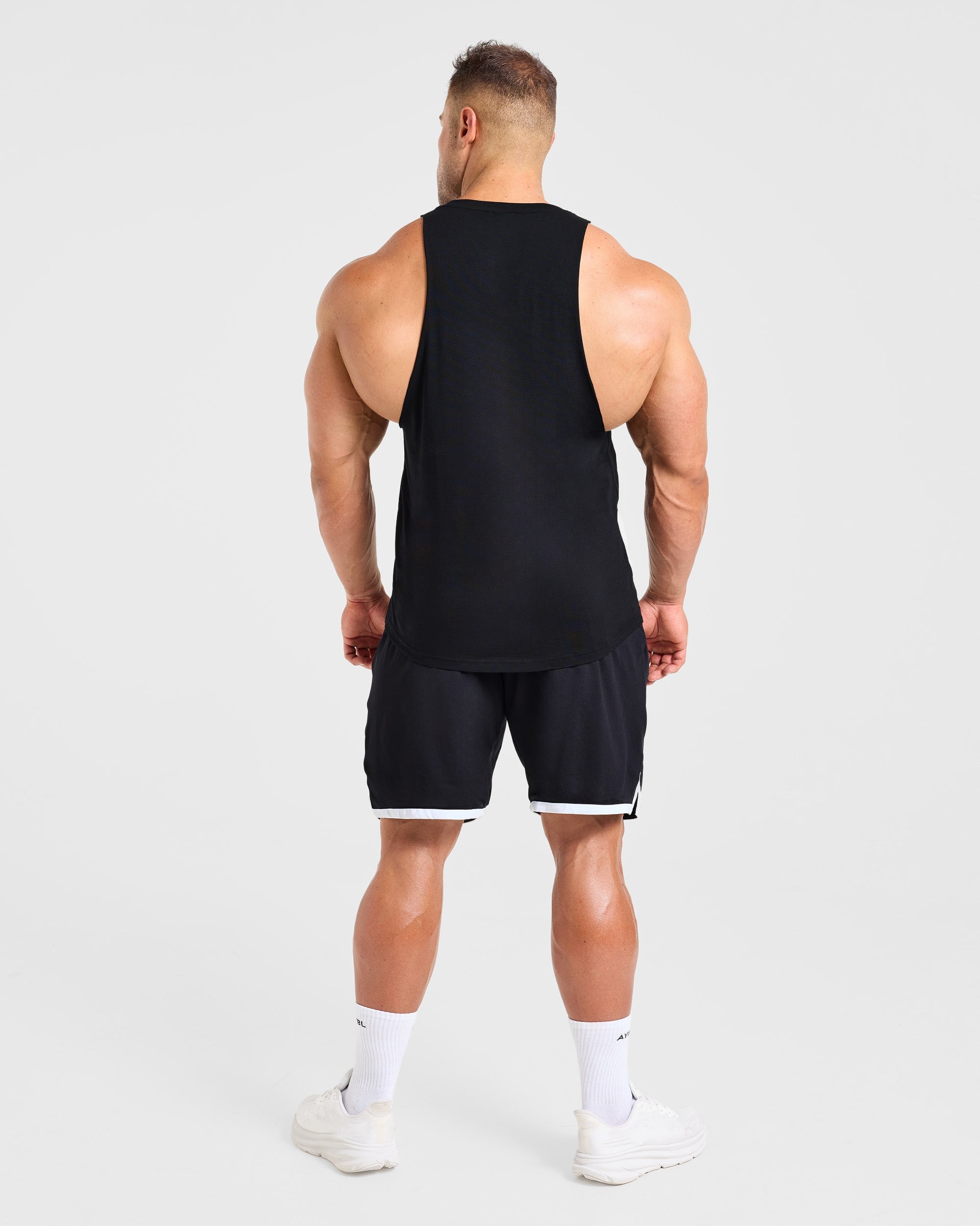 Wesley Vissers x Vintage Loose Stringer - Black